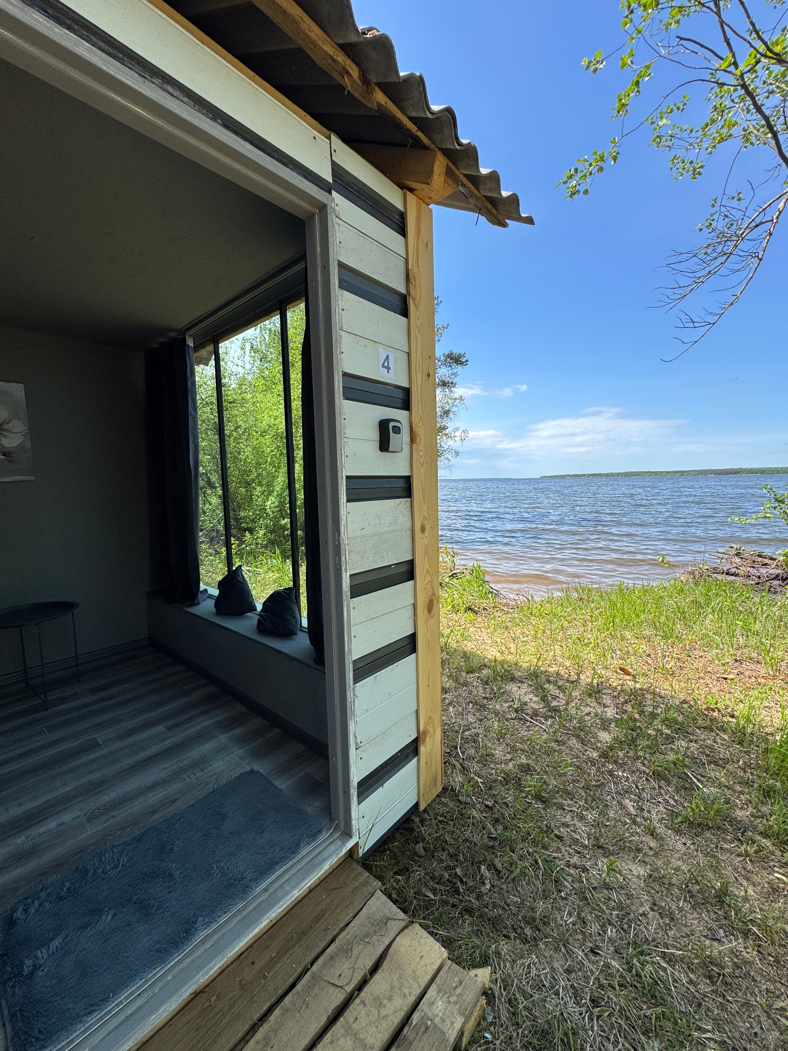 Домики. Добро пожаловать в Кемпинг — уникальное место для отдыха на лоне природы!