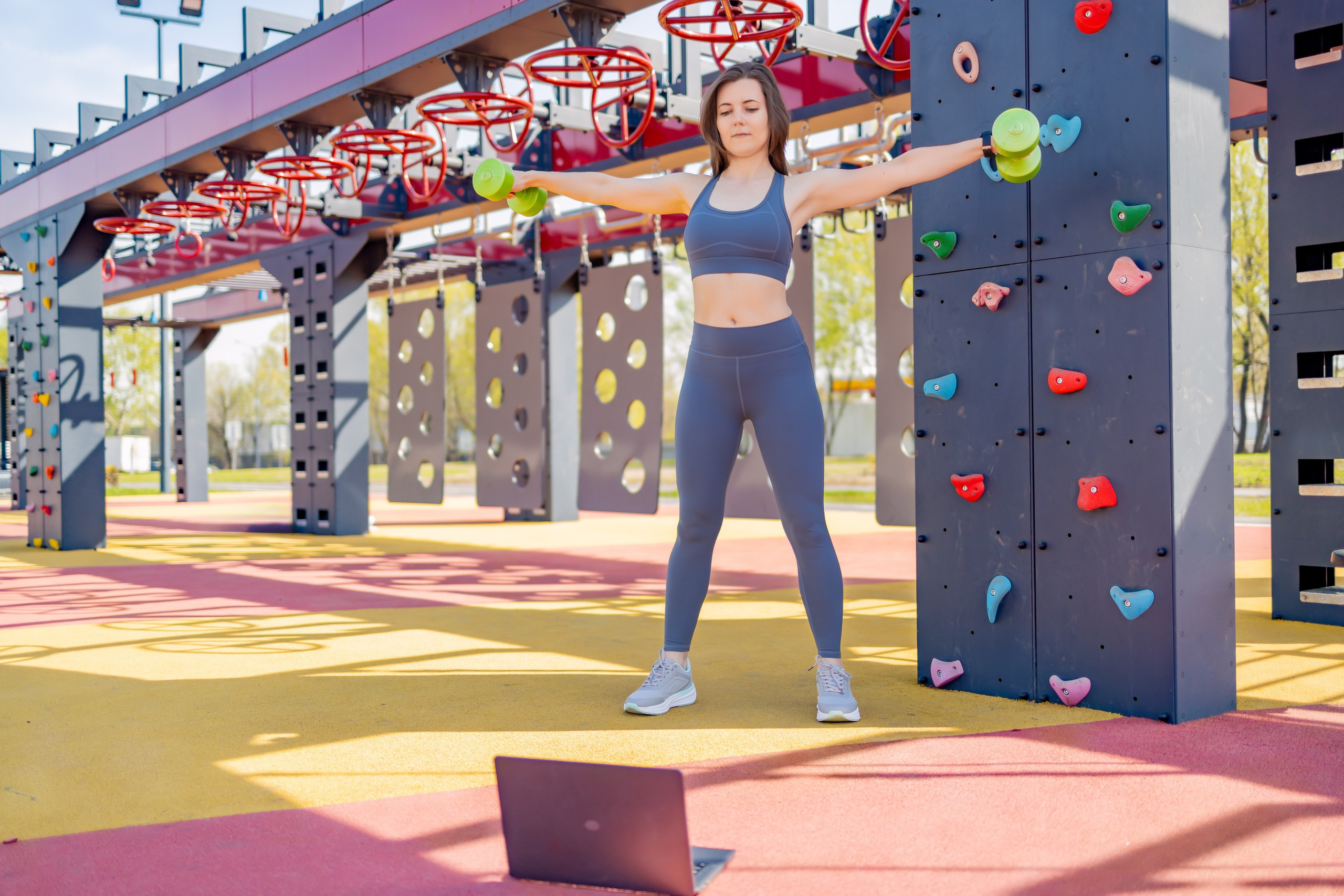 Фотосессия в стиле спорт — Модель Ирина Елисеева. Репортажный, семейный и студийный фотограф в Москве Демин Алексей