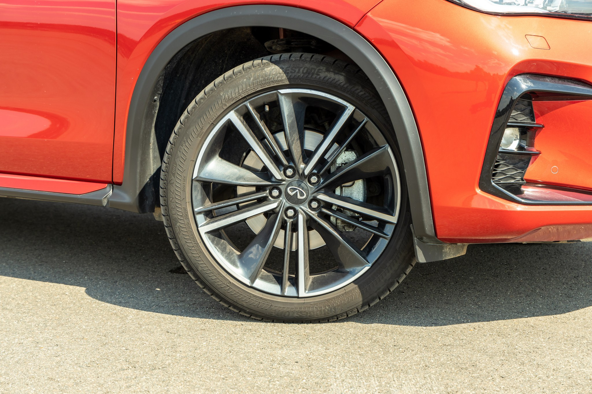 Infiniti QX55. Репортажный, семейный и студийный фотограф в Москве Демин Алексей