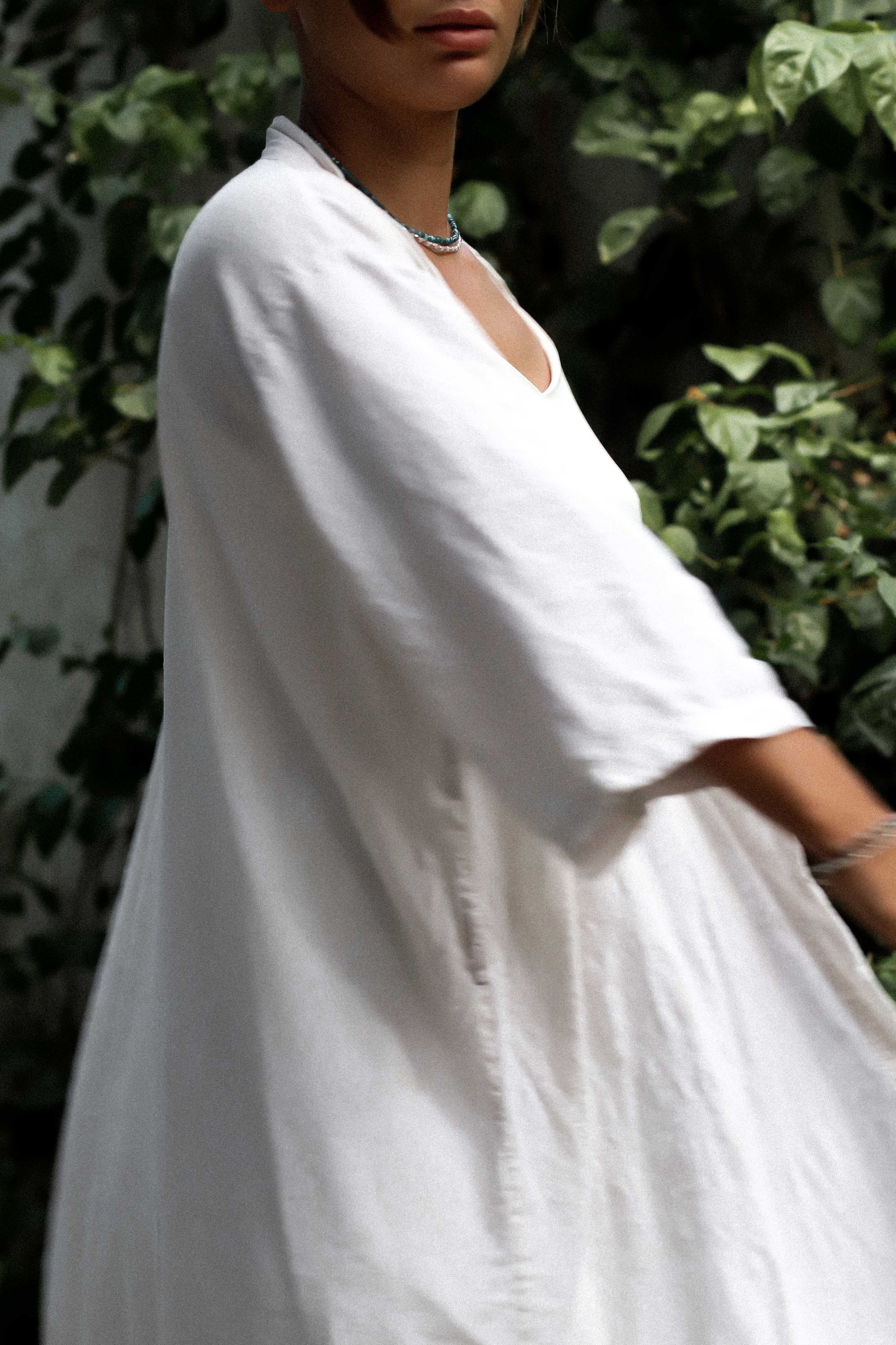 Коллекция украшения из натуральных камней. Фотограф на Шри-Ланке