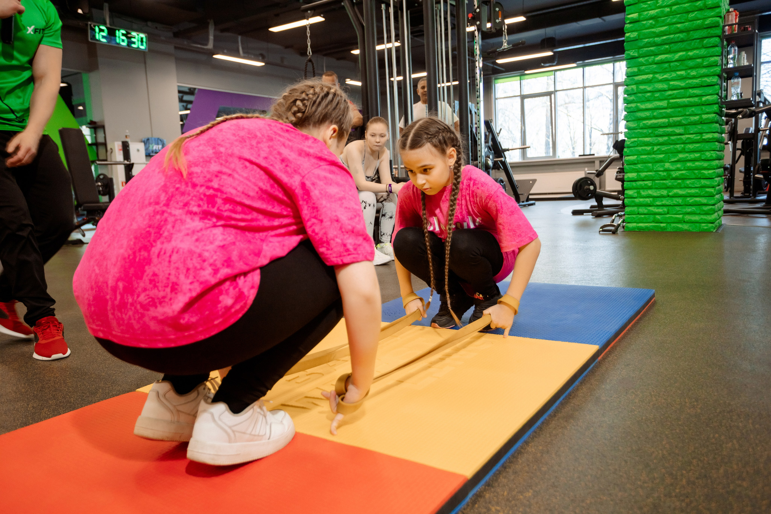 РЕПОРТАЖ: ФИТНЕСС-КЛУБ X-FIT. Профессиональный фотограф в Ижевске Леша Петров