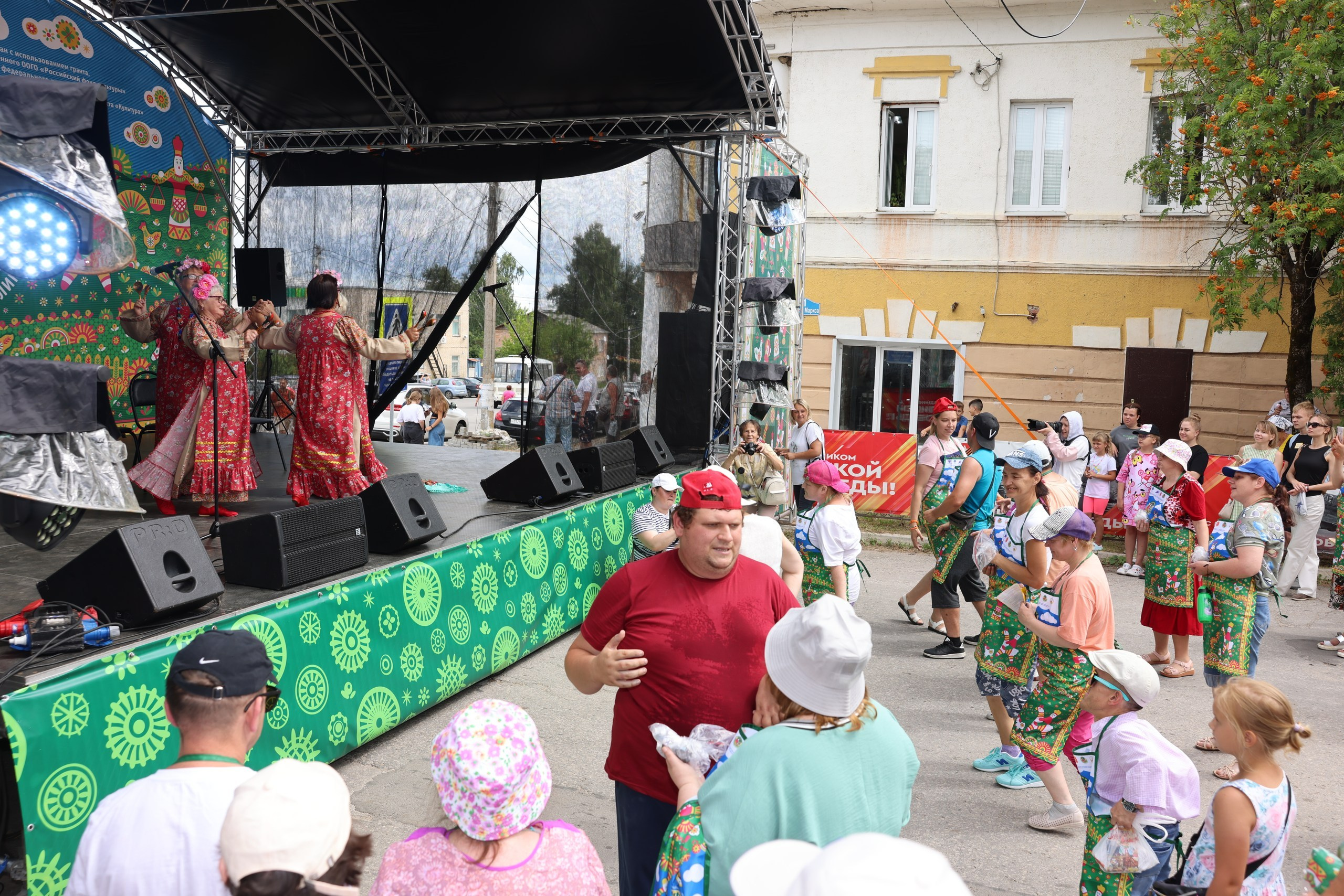 7 Фестиваль гончарного искусства и глиняной игрушки «Сказки деда Филимона». Фотограф в Туле Крупский АнДРей. Фотостудия «КАДР71» в Туле