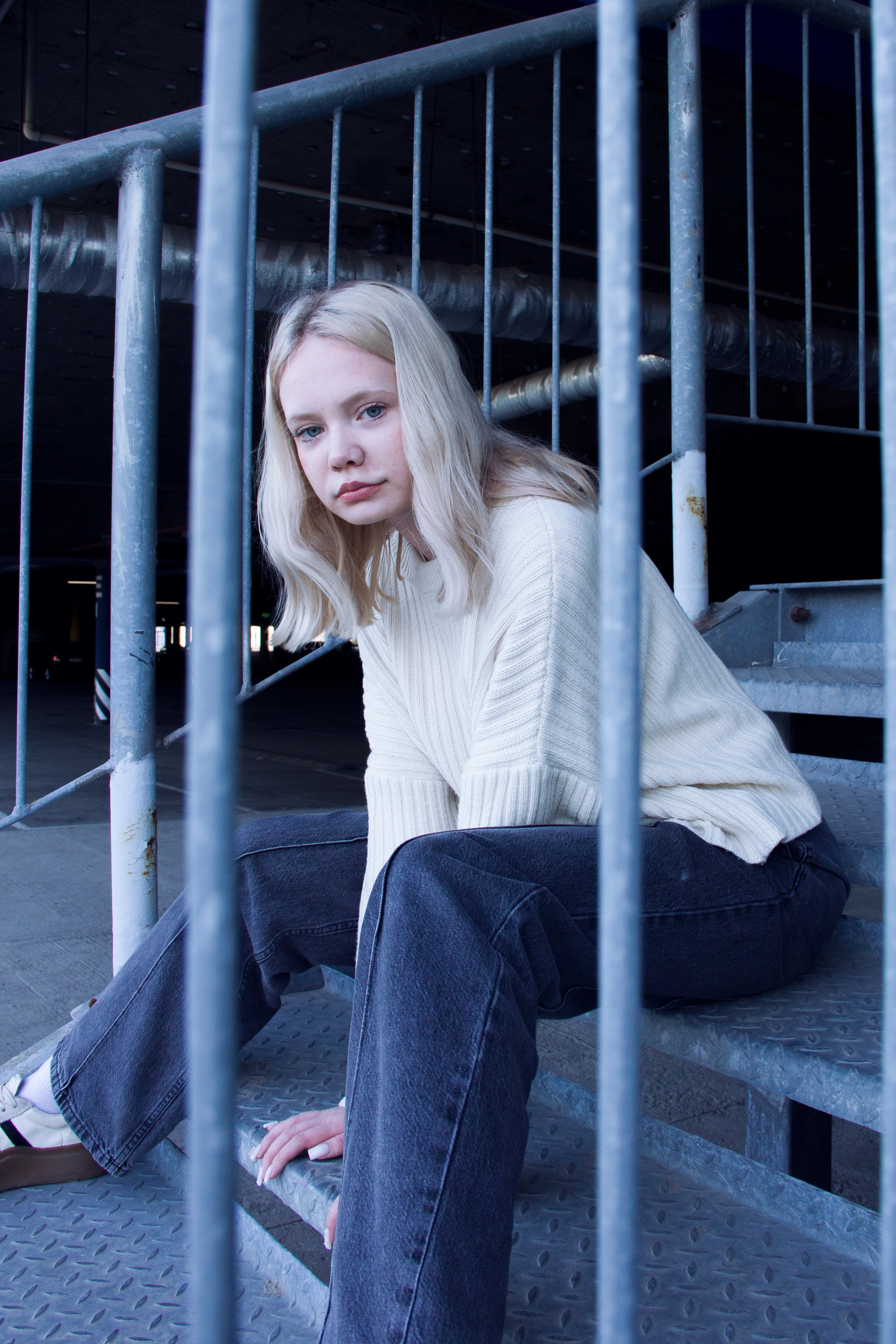 Яна. Главная