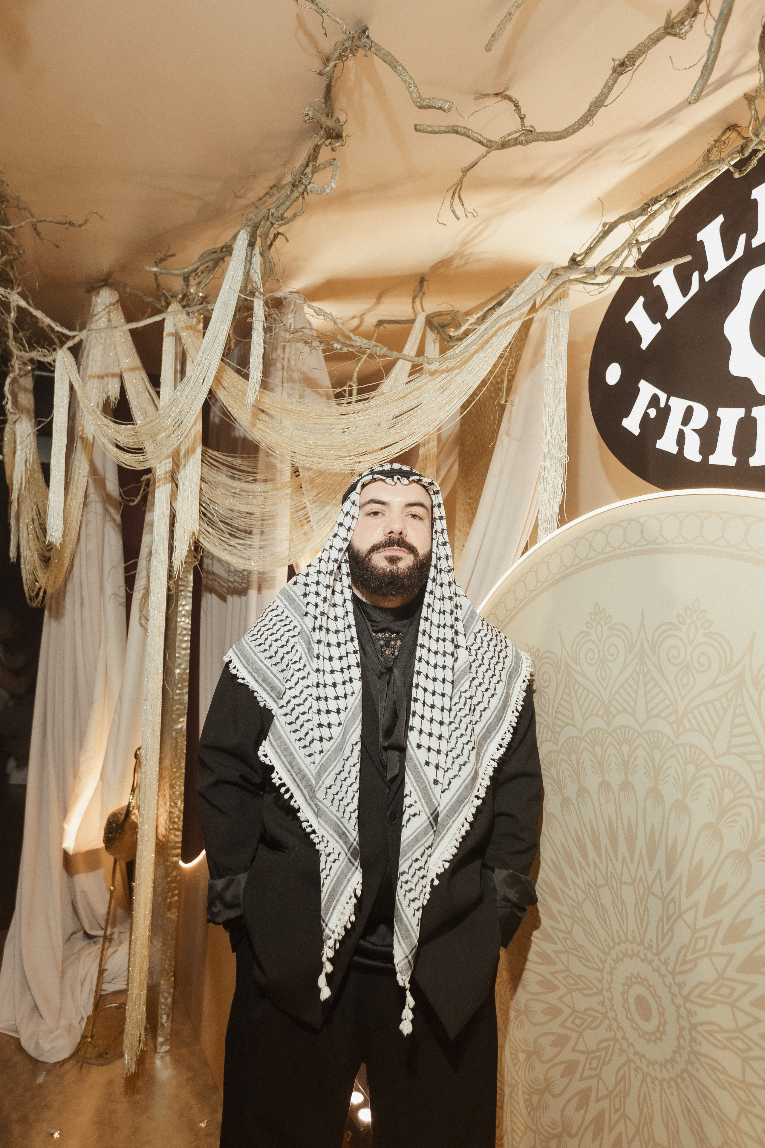 ILLEGAL FRIENDS — MIRAGE [PART II]. СВОИ. ФОТООТЧЕТЫ-СОБЫТИЯ-МЕСТА