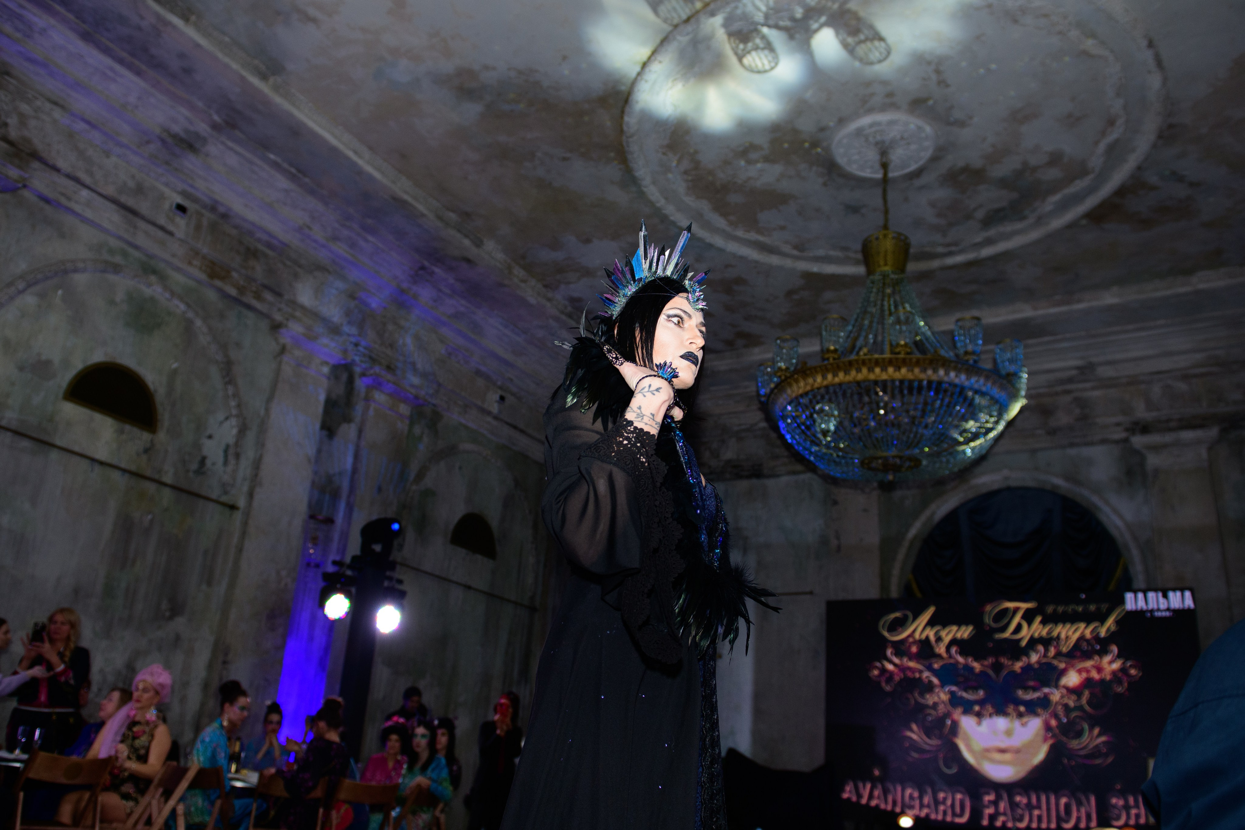 Репортаж модного показа «Люди брендов». Организация и проведение фотосъемок в Санкт-Петербурге. Фотограф Смирягин Илья