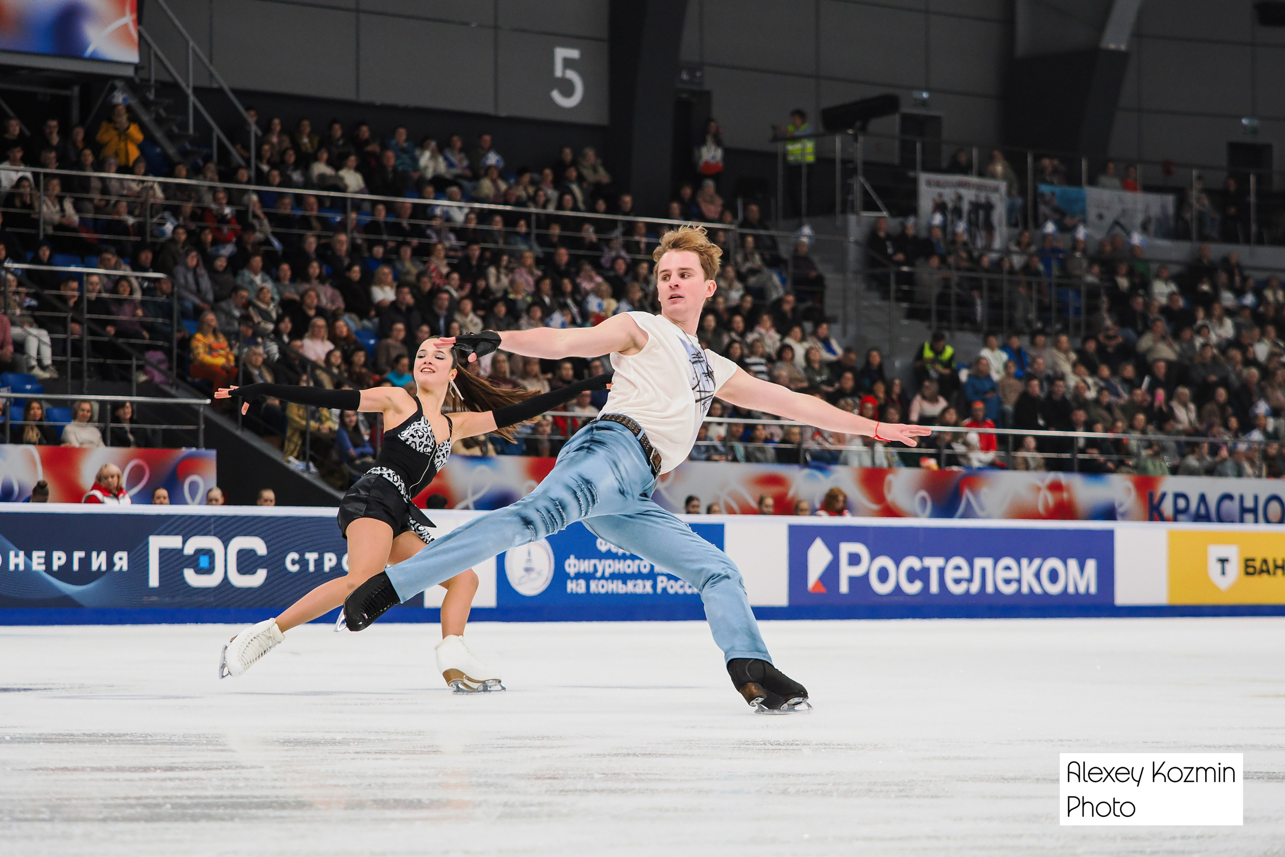 Гран-при России по фигурному катанию. Репортажный фотограф Алексей Козьмин