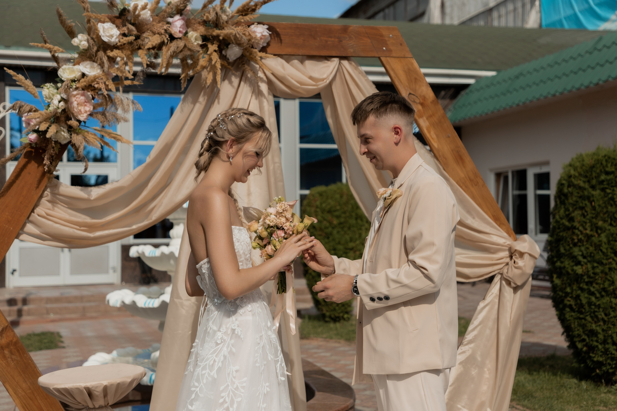 Роман и Александра (банкет). Свадебный фотограф Ангелина Сунгатулина | Саратов | Балаково | Вольск
