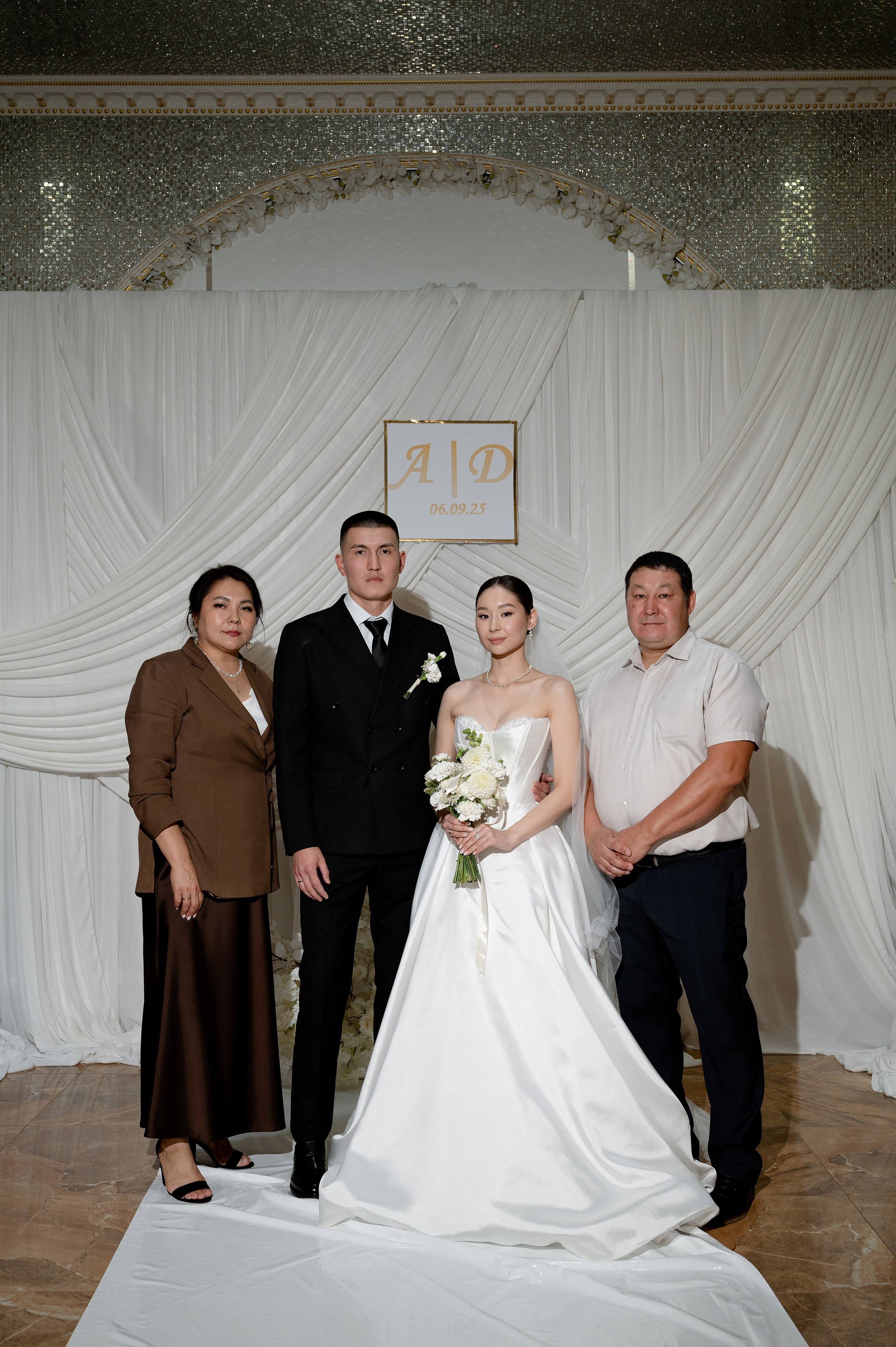 Даяна & Астан. Свадебный и семейный фотограф Тюмень Екатеринбург Москвина Алёна