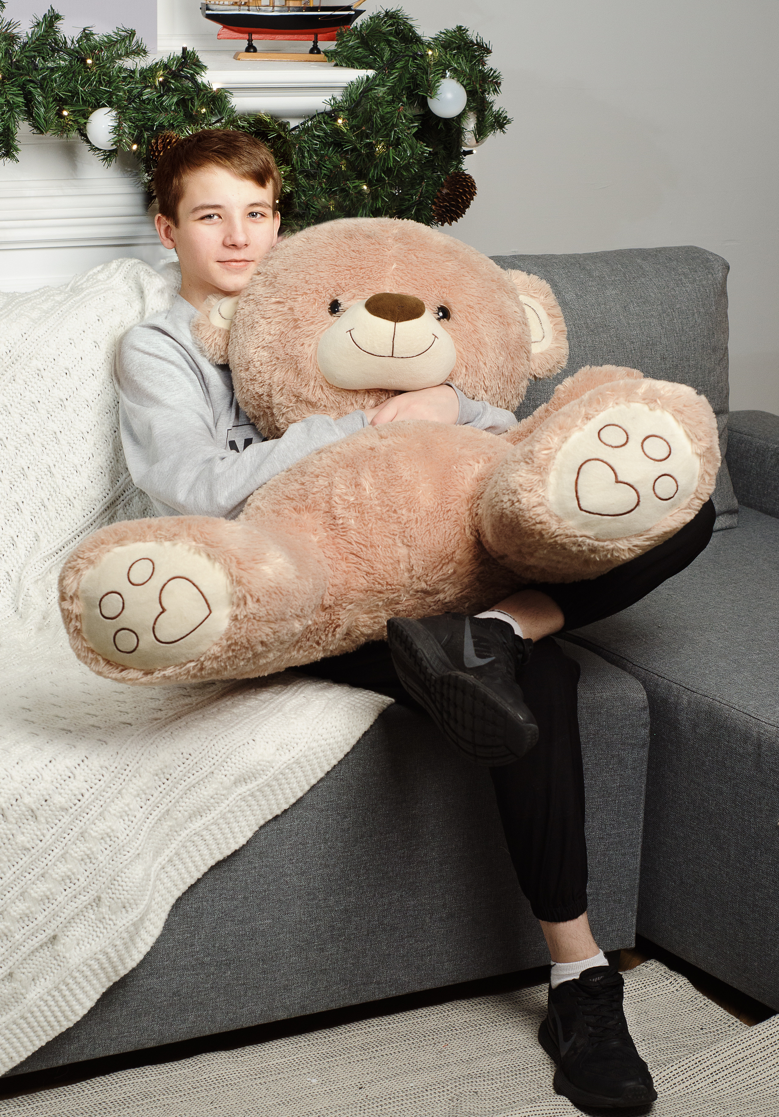 Фотоссесия  в тёмном и светлом ключе с огоньками на Новый год. Фотографы для фотосессий в Новосибирске