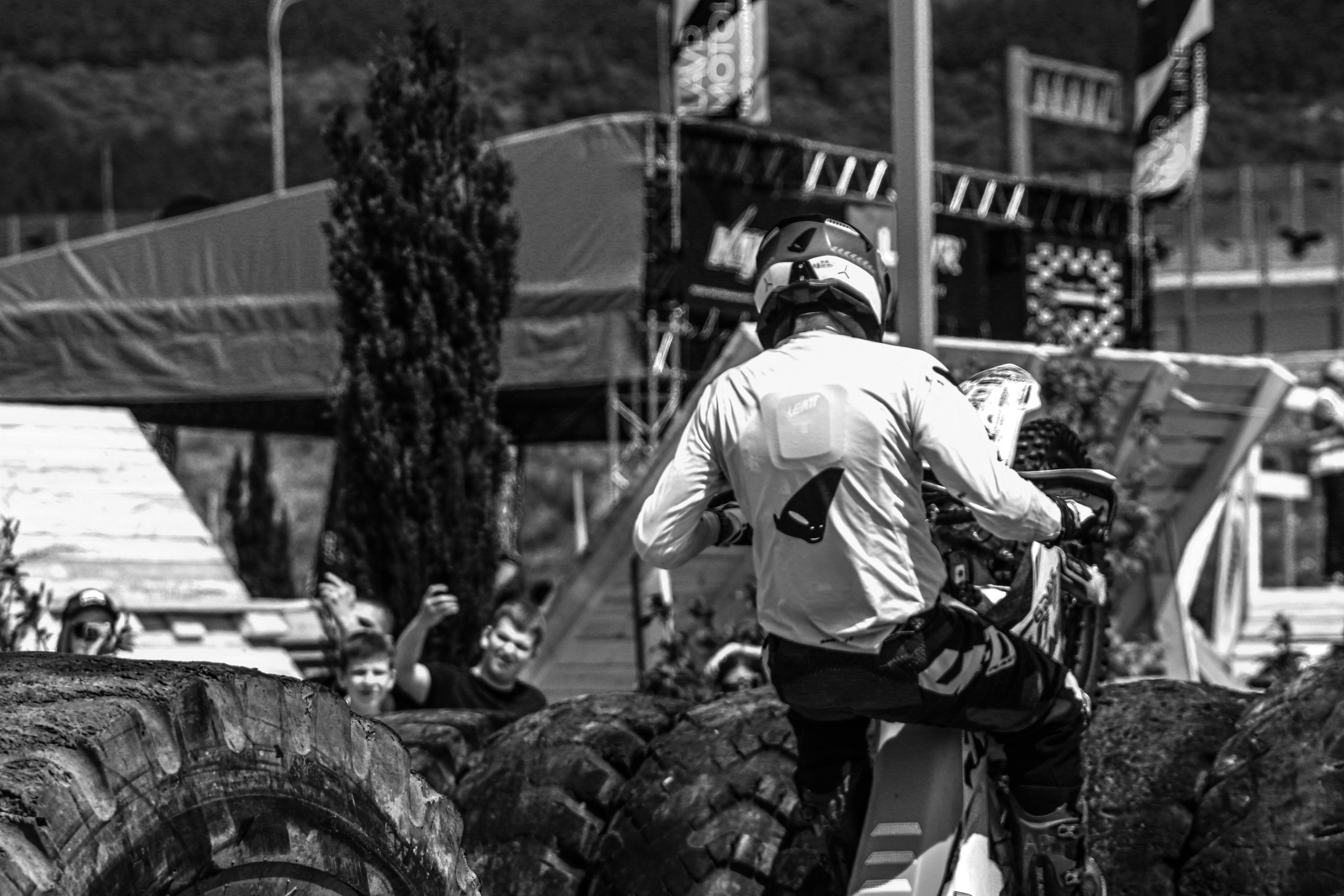 Enduro. Ivaladimirovna1995.wfolio.pro