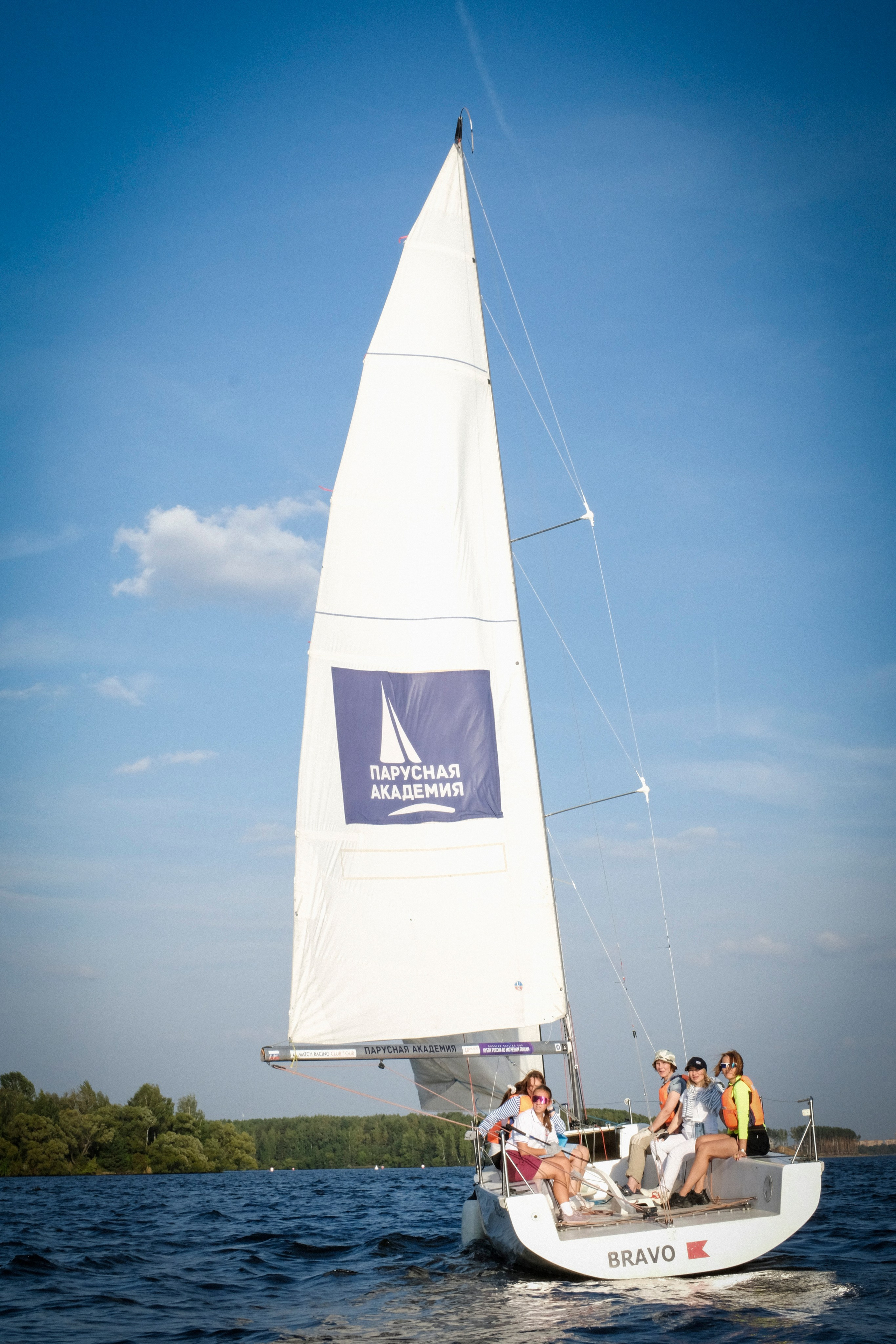 BRUSNIKA BUSINESS REGATA 2024. Индивидуальная фотосъёмка в Москве. Фотограф Василиса Тарасова