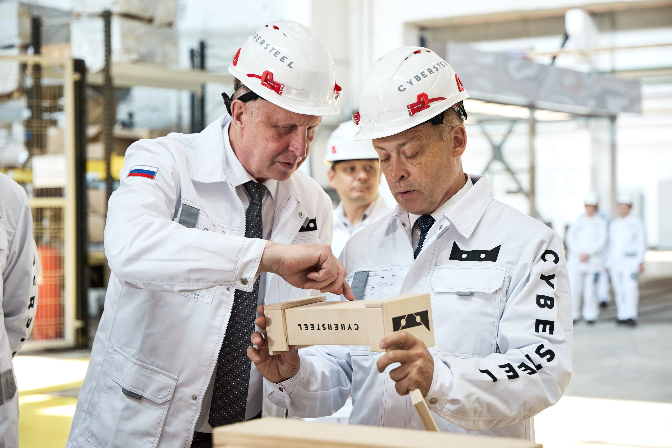 Открытие цеха. Александр и Евгения Фокины — фотограф Екатеринбург, Первоуральск