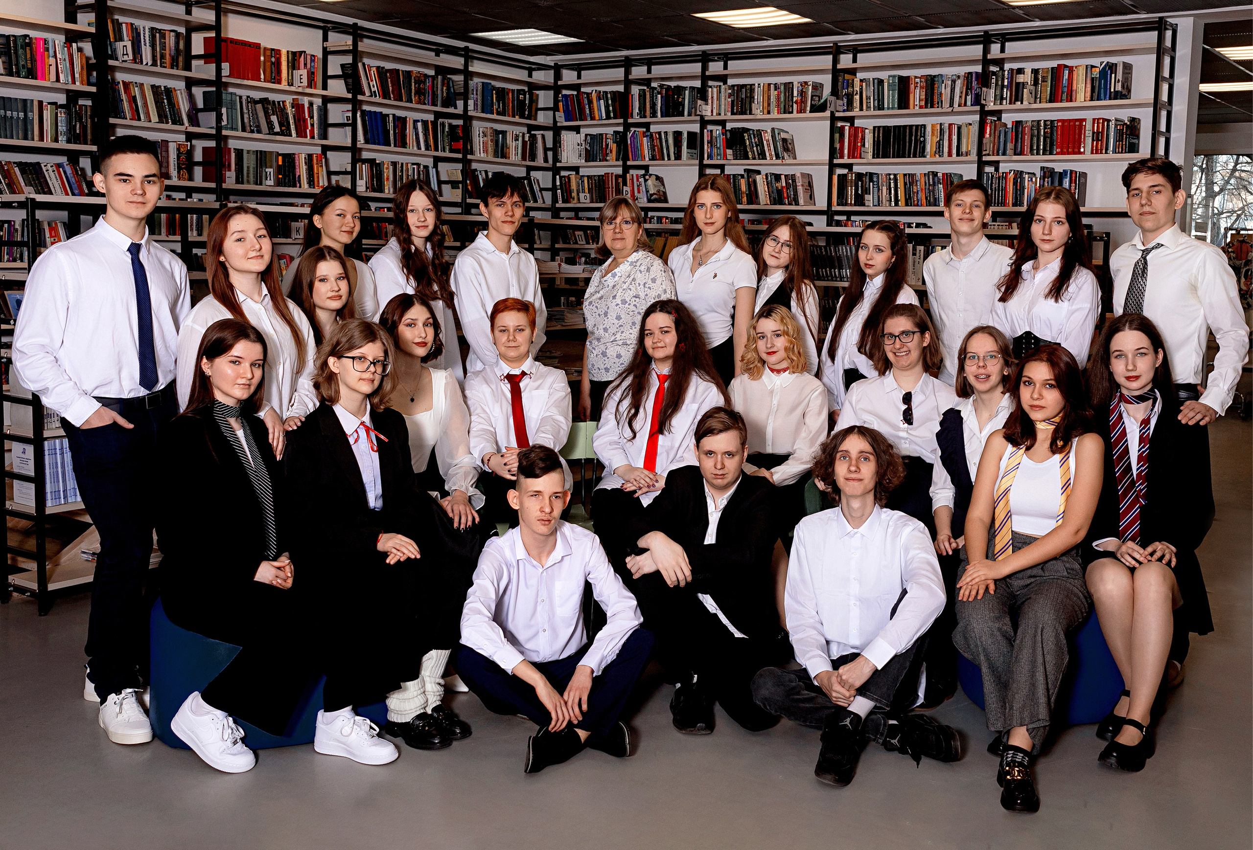 СТАРШИЕ КЛАССЫ. Семейный фотограф в Москве выпускные альбомы Клюковская Надежда