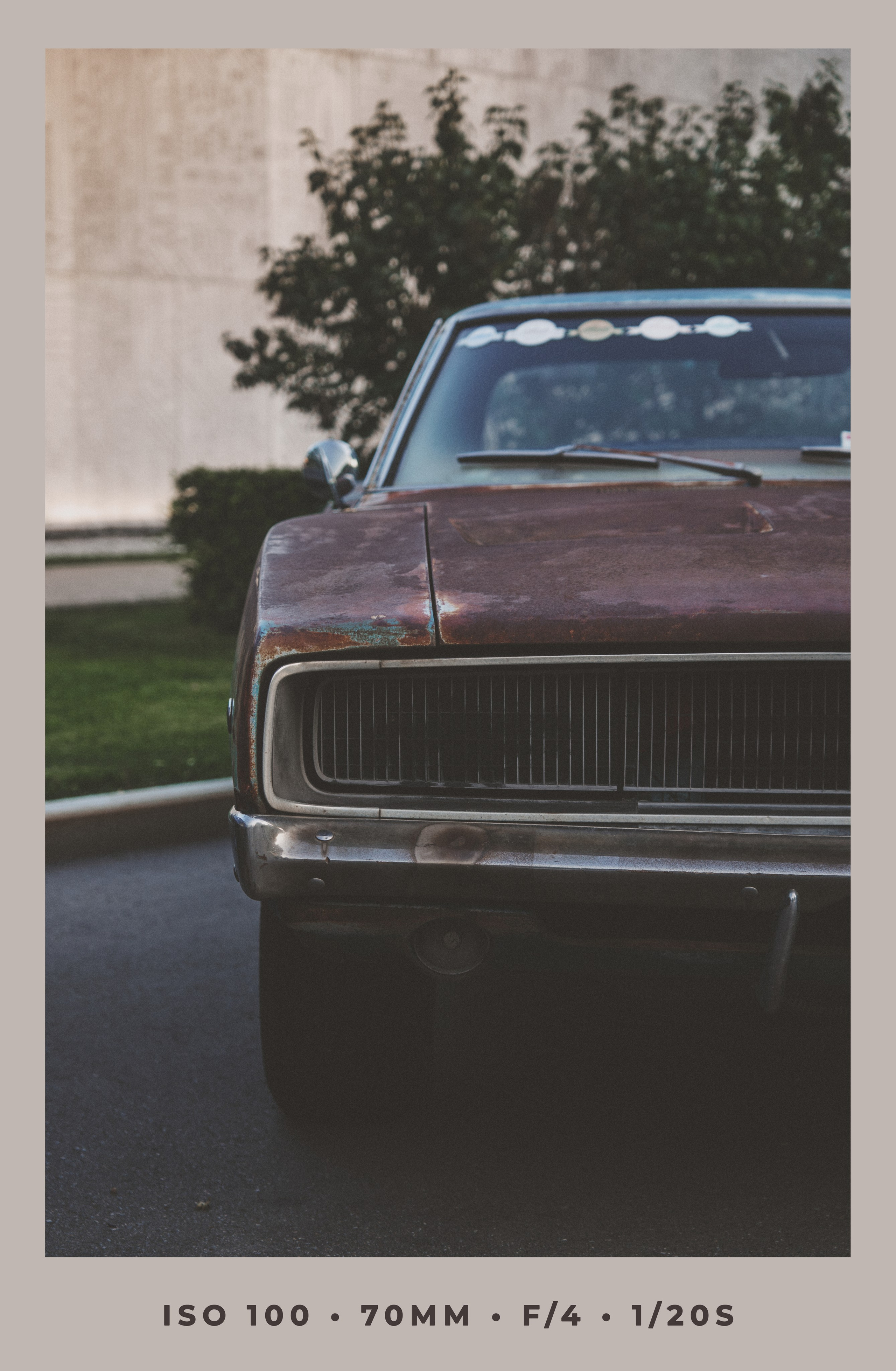 Атмосферный фотосет Dodge Charger 1968 года в стиле рэт лук