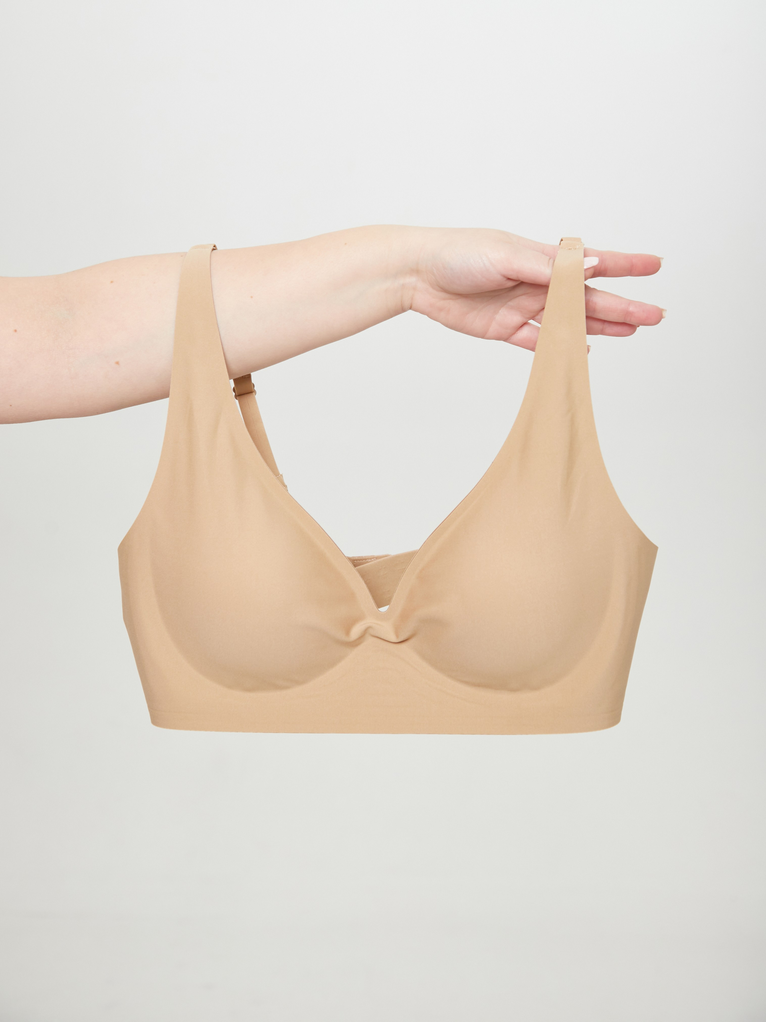 Женская одежда Wb/Ozon. Профессиональный фотограф в Москве