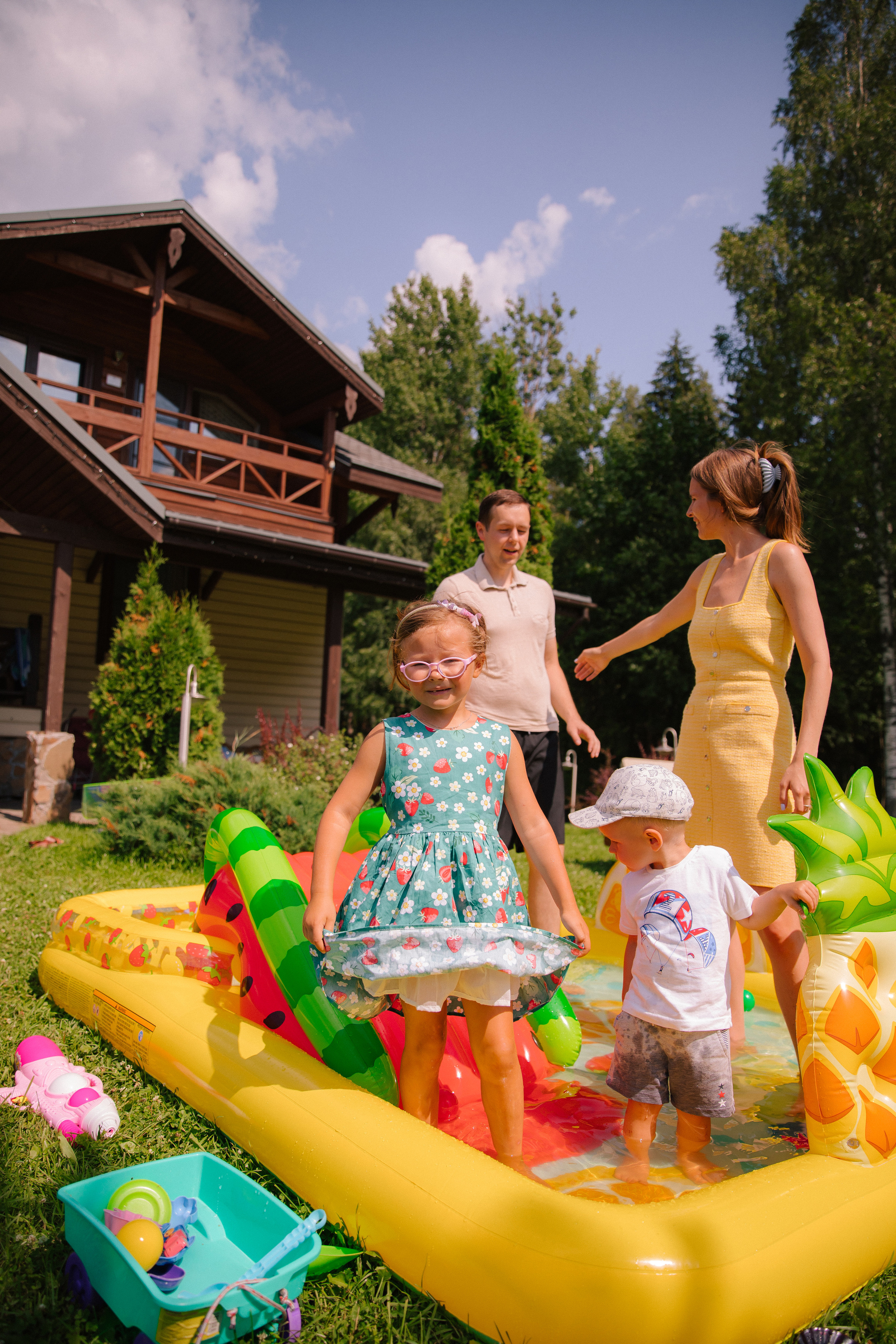На даче. Свадебный и семейный фотограф в Санкт- Петербурге Гугучкина Полина