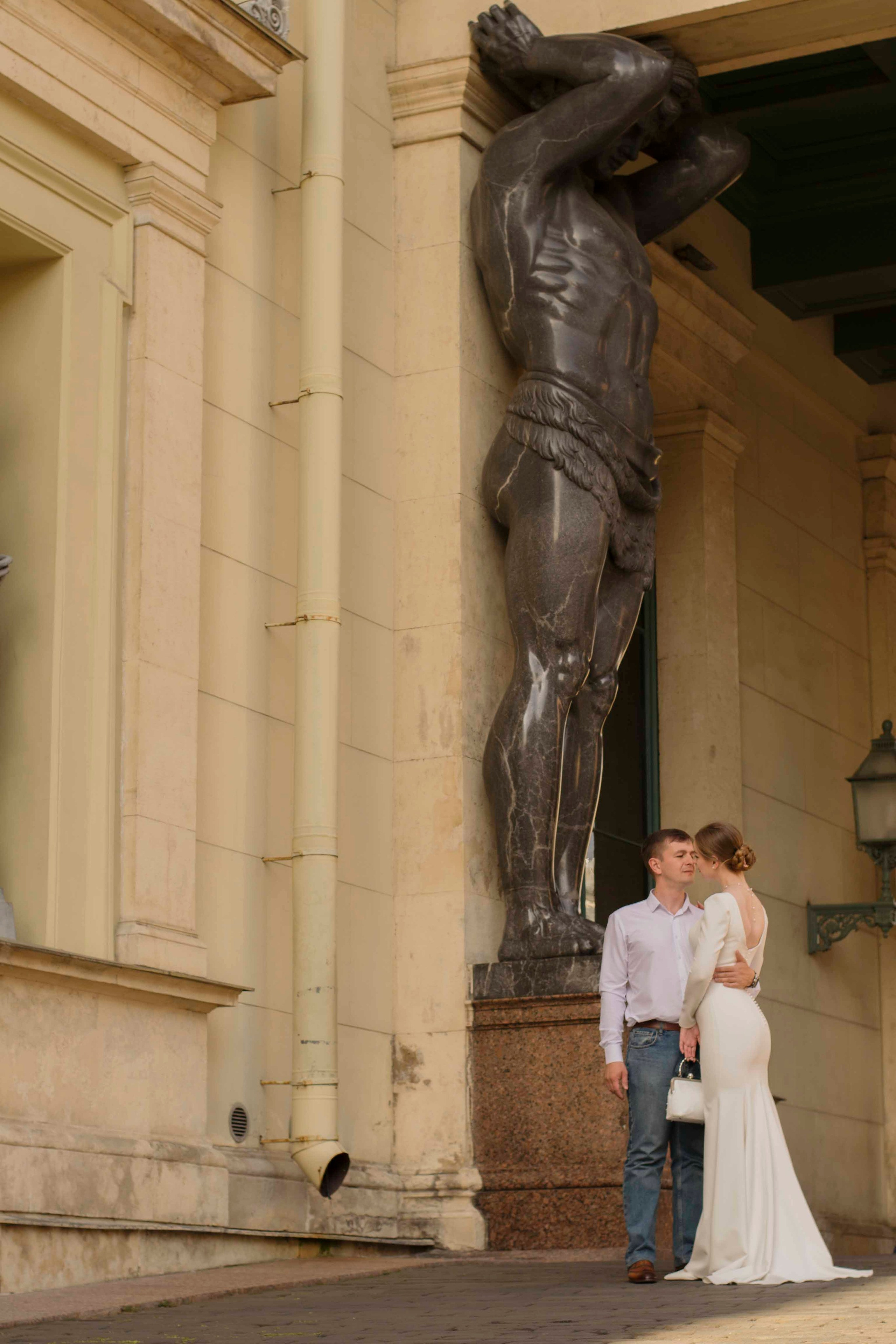 Сергей и Александра Плохих — прогулка 08.09.23 г. Главная