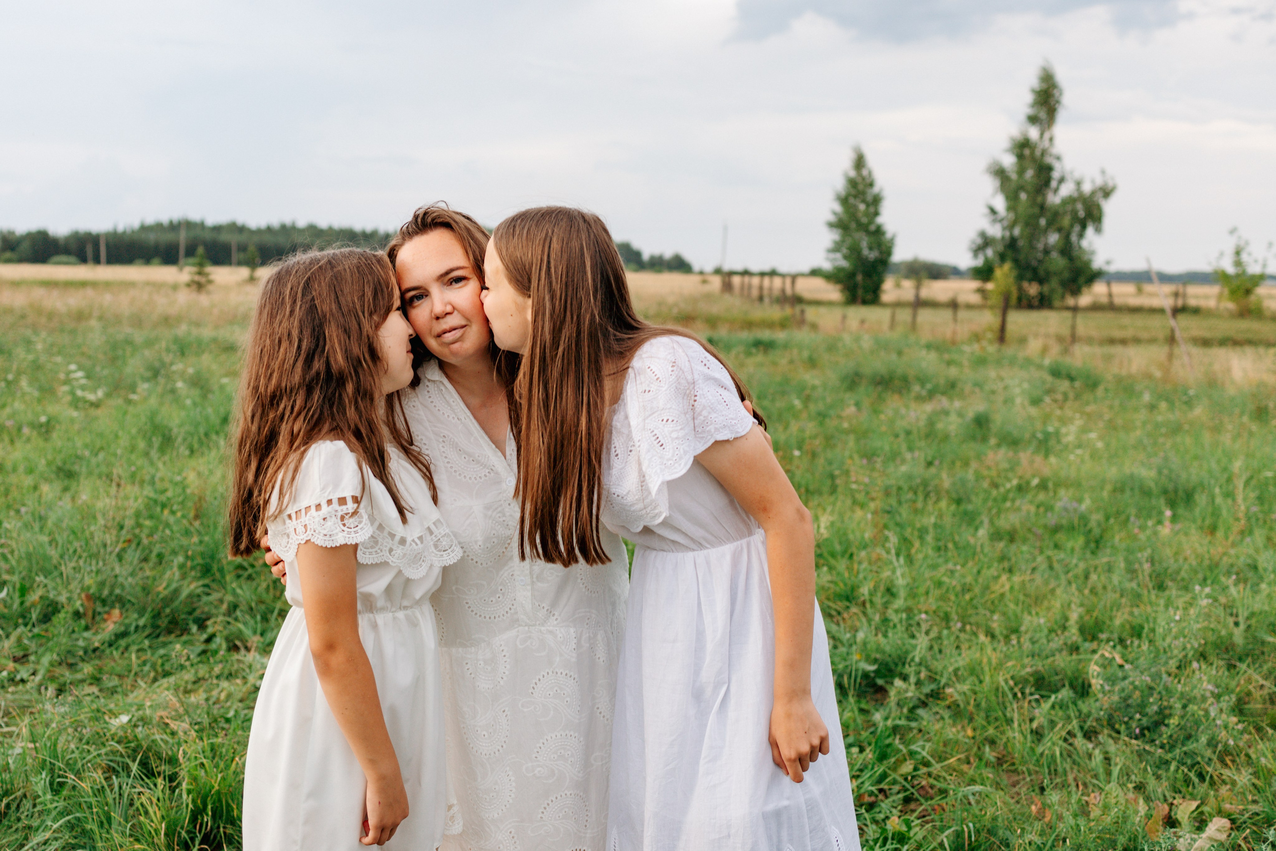 Чаепитие под тучками. Ваш фотограф