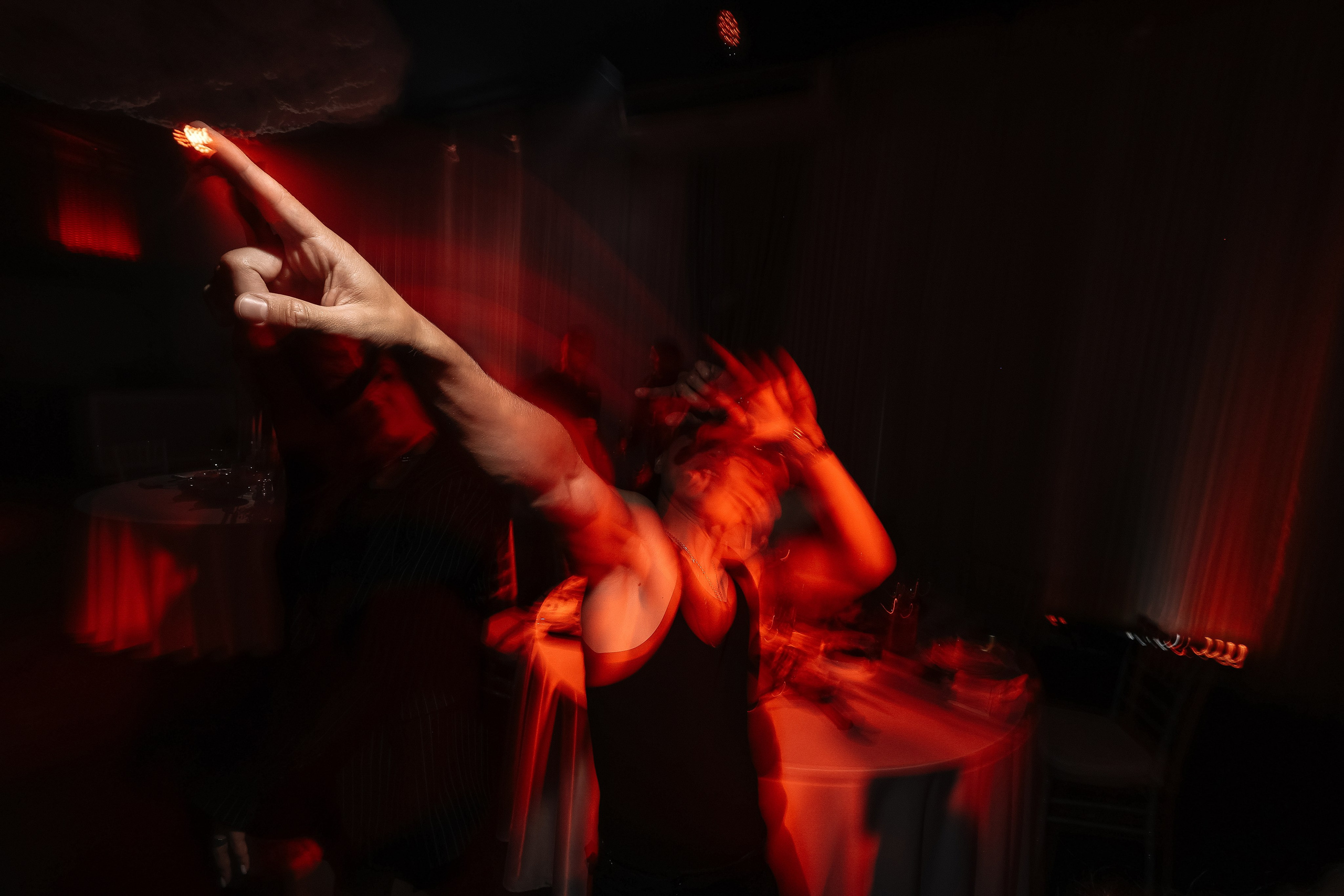 Игристая бусинка. Свадебный и семейный Фотограф Денис Кошель