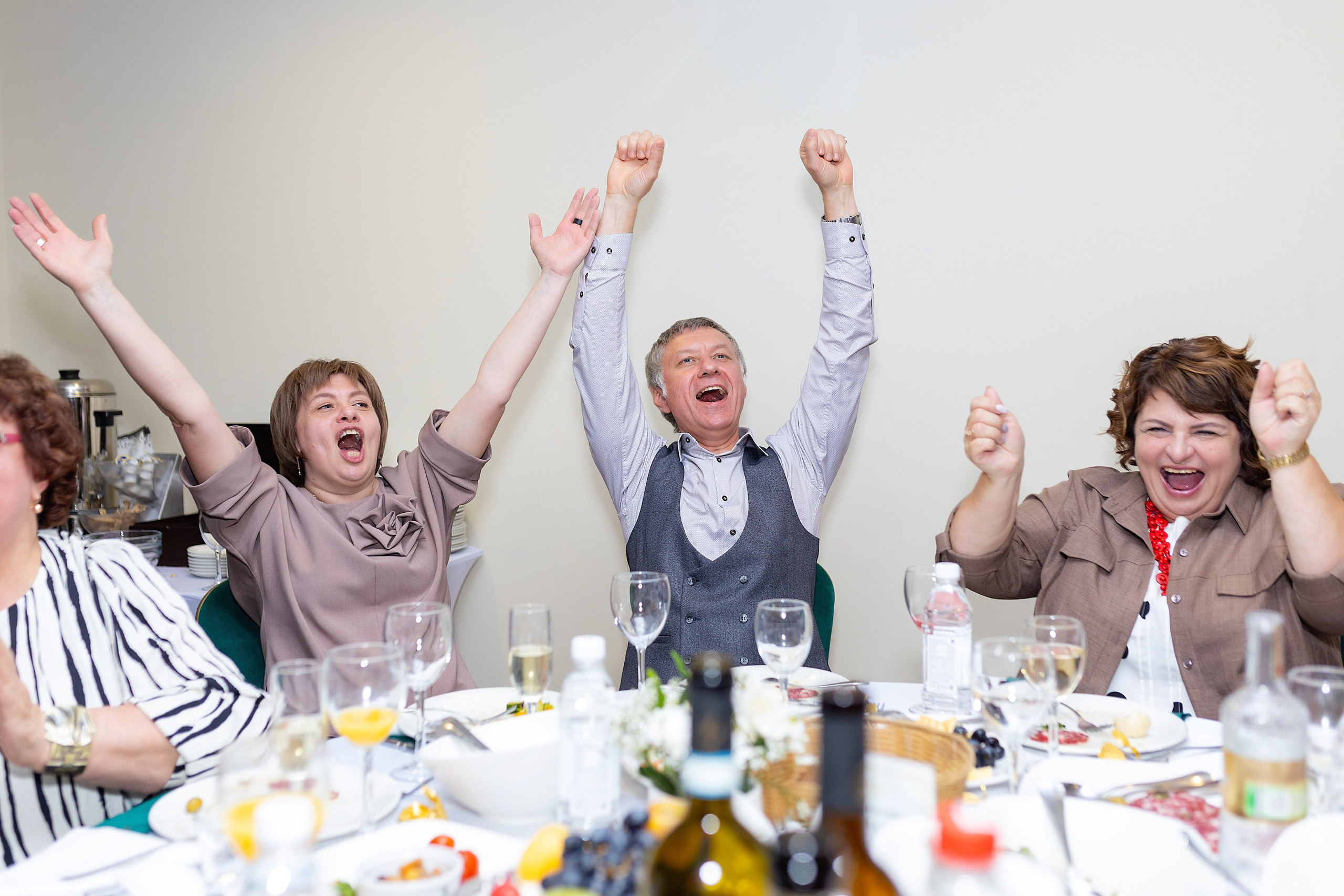 Свадебная фотосессия Никиты и Валерии. Фотограф в Железнодорожном и Балашихе