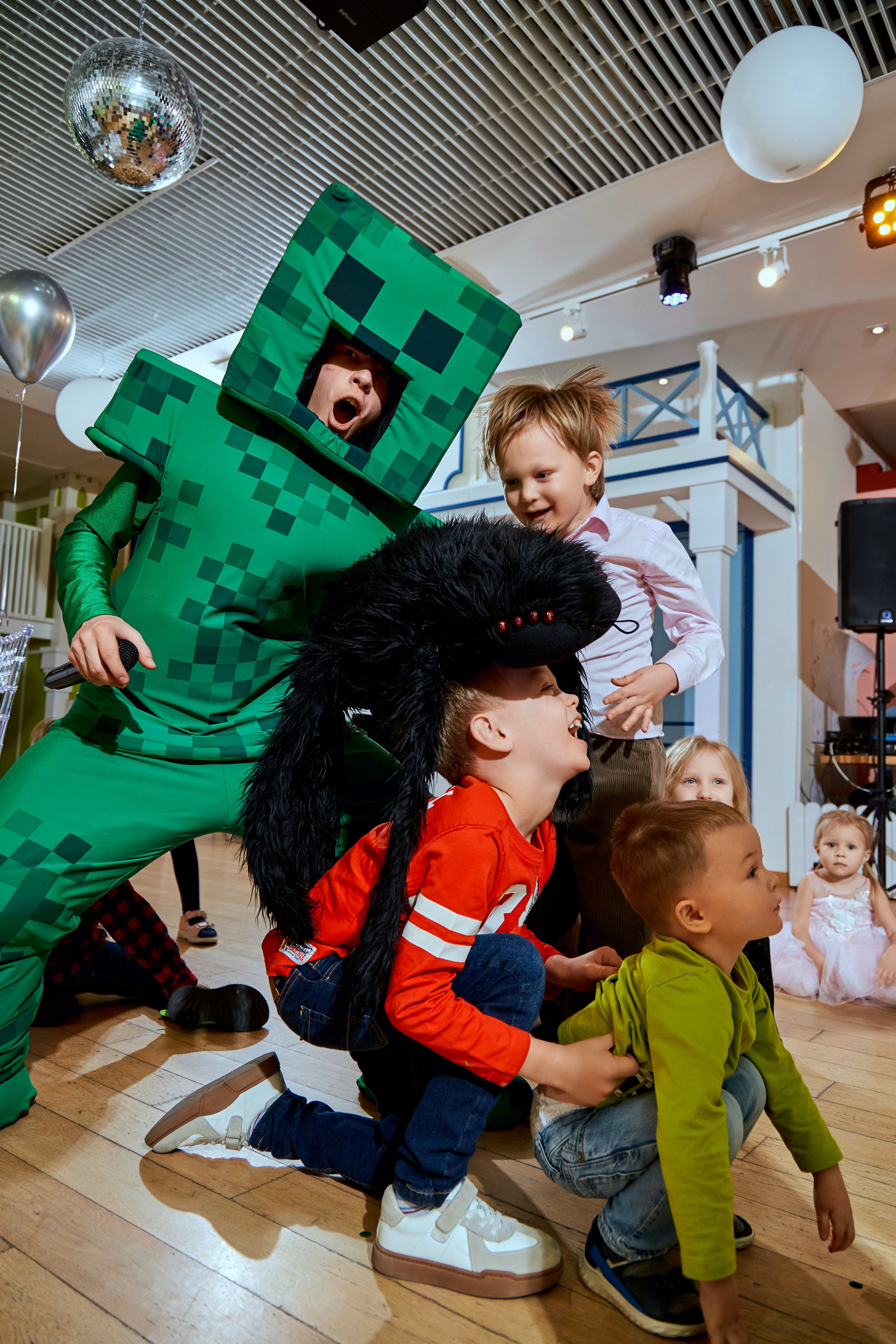 Дни рождения. Фотограф Александр Музыка