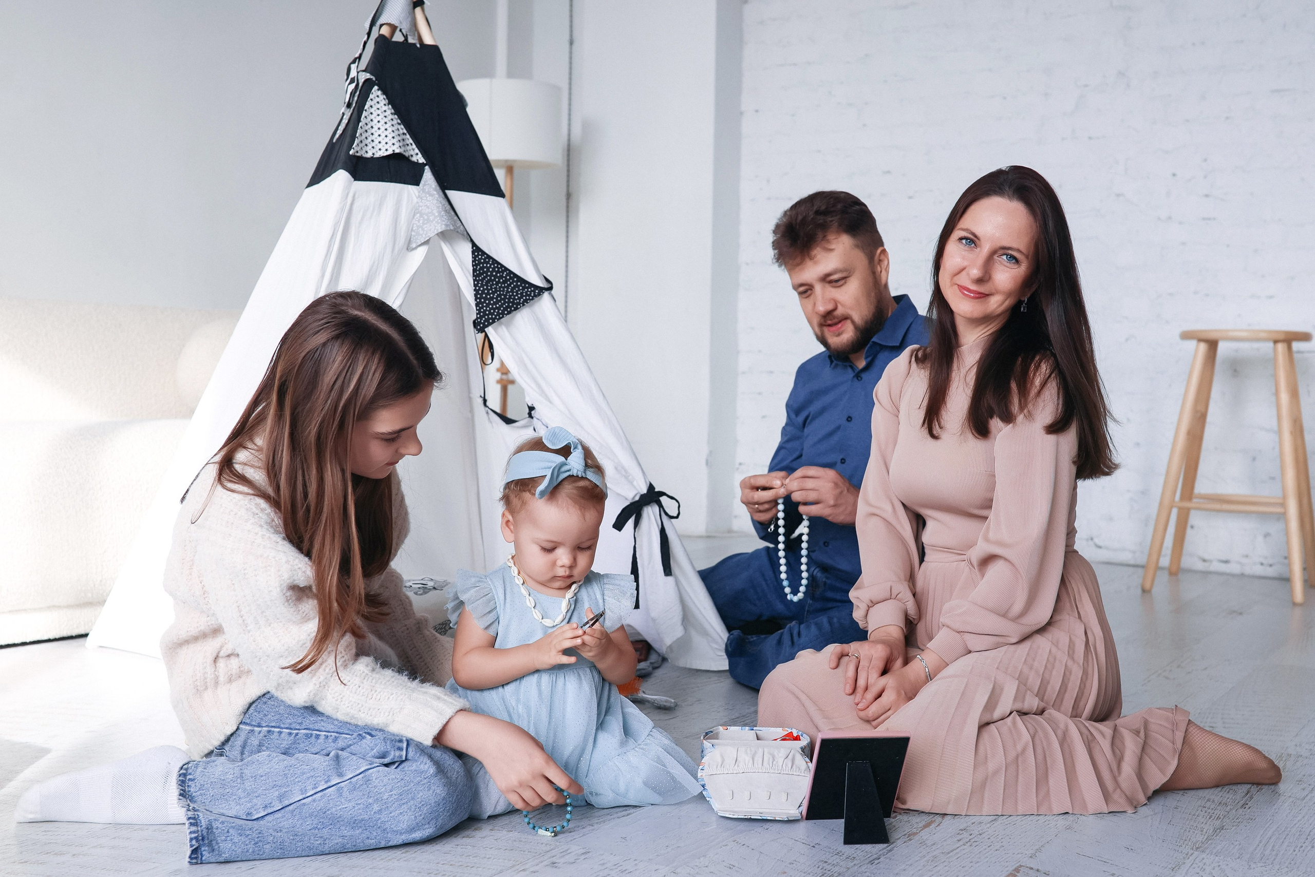 Семейная парт 1. Свадебный, репортажный, студийный фотограф в Новороссийске