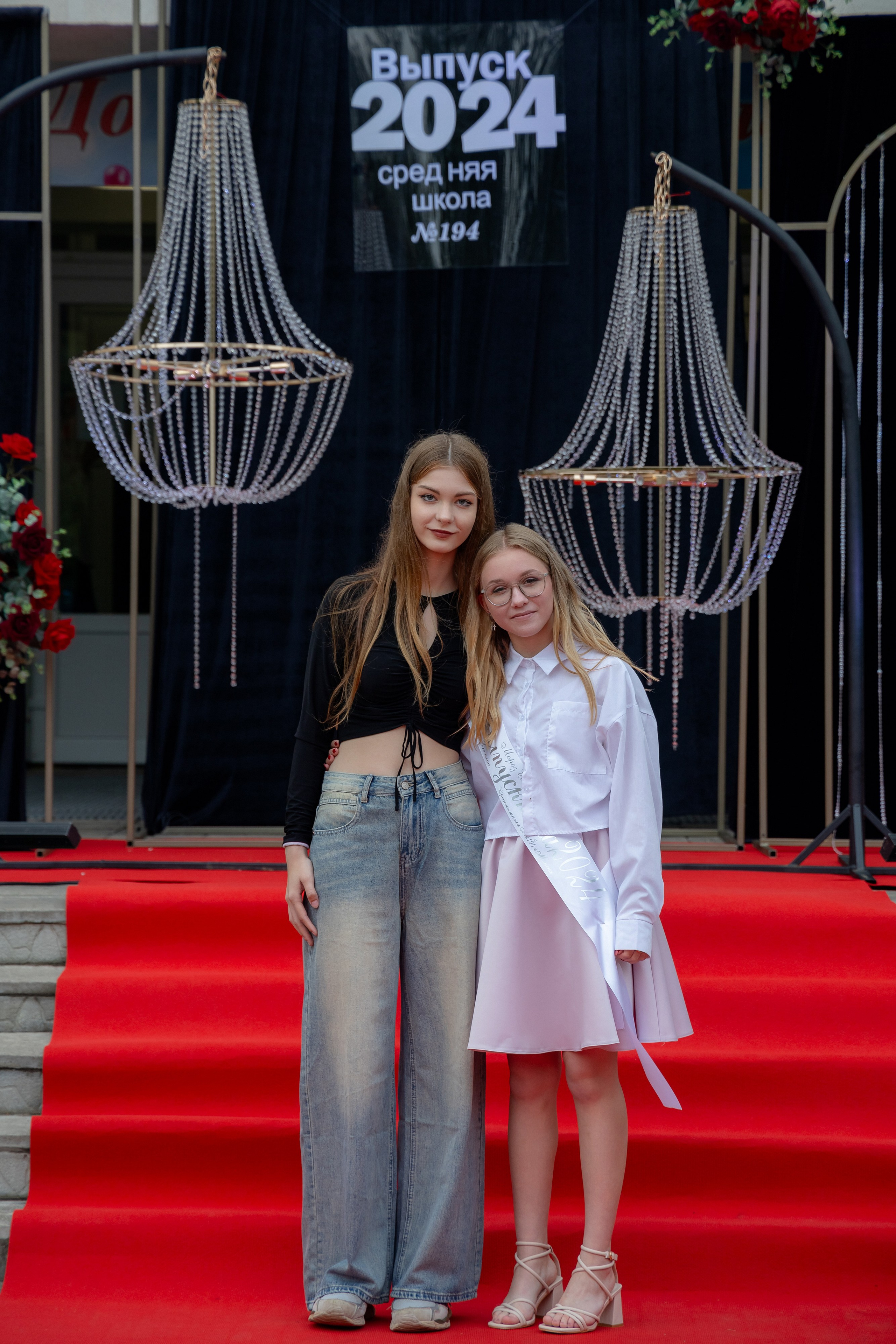 Школьный выпускной 2024 год в Соколе (Минск). Свадебный фотограф в Минске/Беларуси Сергей Спиридонов