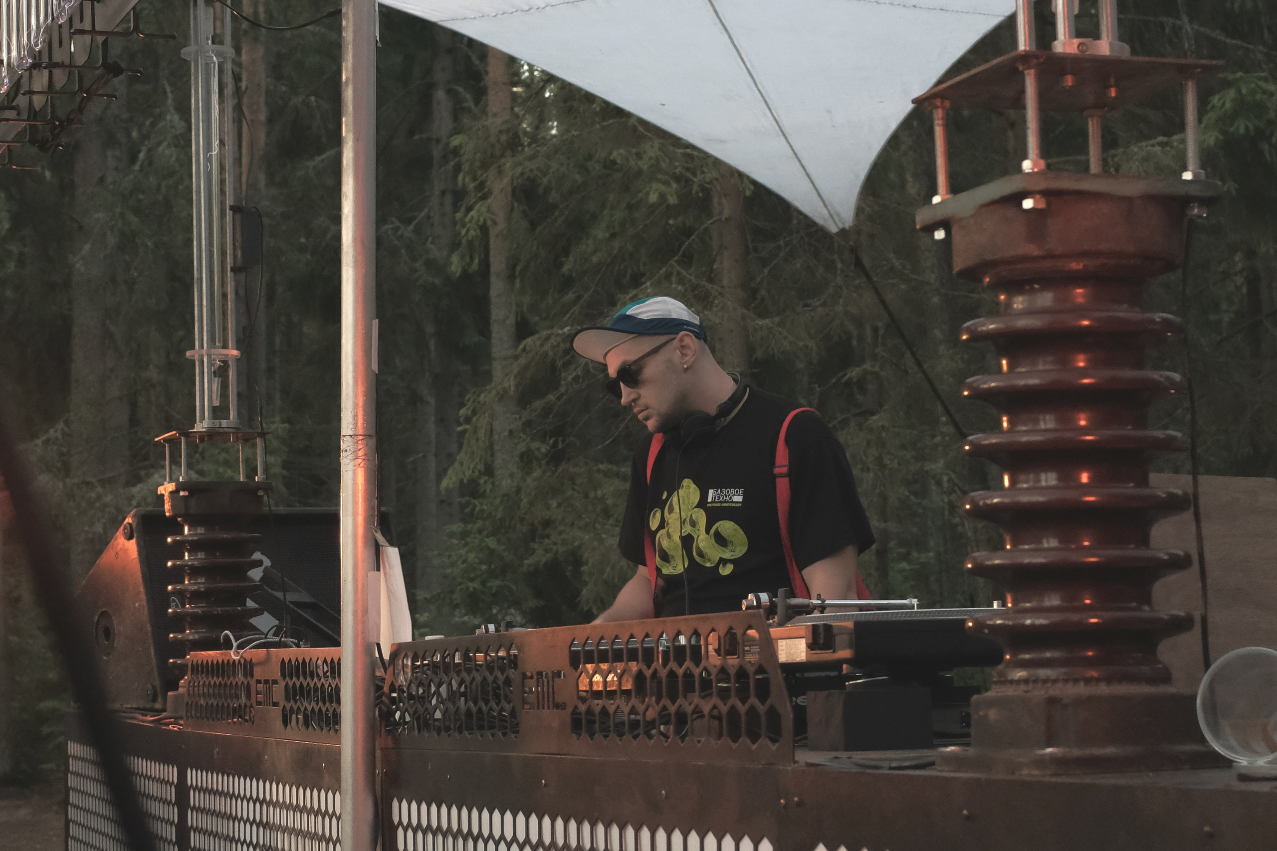 Пикник на обочине от команды EMC. 11июля 2025. Репортажный фотограф в Санкт-Петербурге Даниил Могута