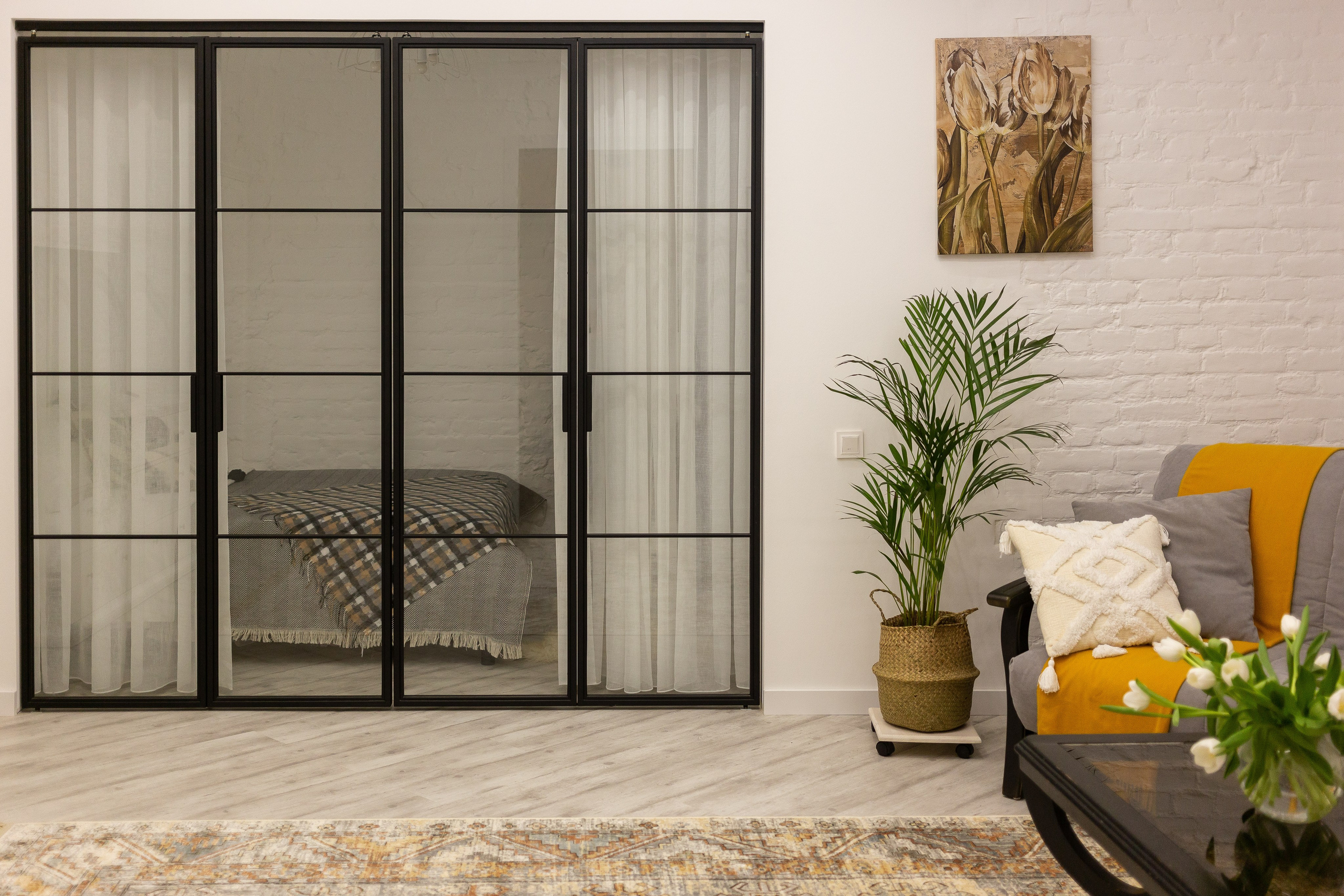 Двухкомнатная Желтый. Репортажный фотограф Анастасия Головко