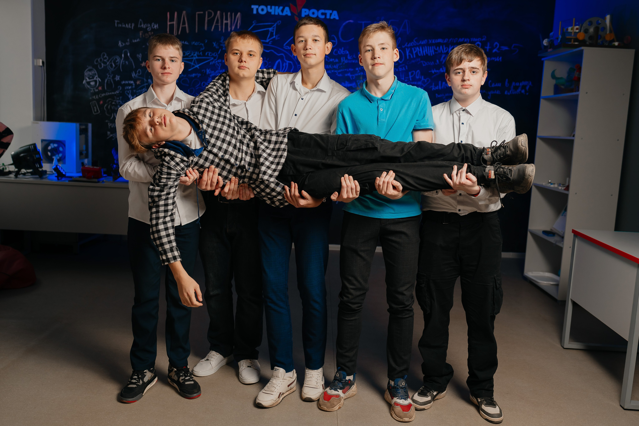 1 школа 9а. Фотограф Торопец Кристина Абрамова Kanwellia photography