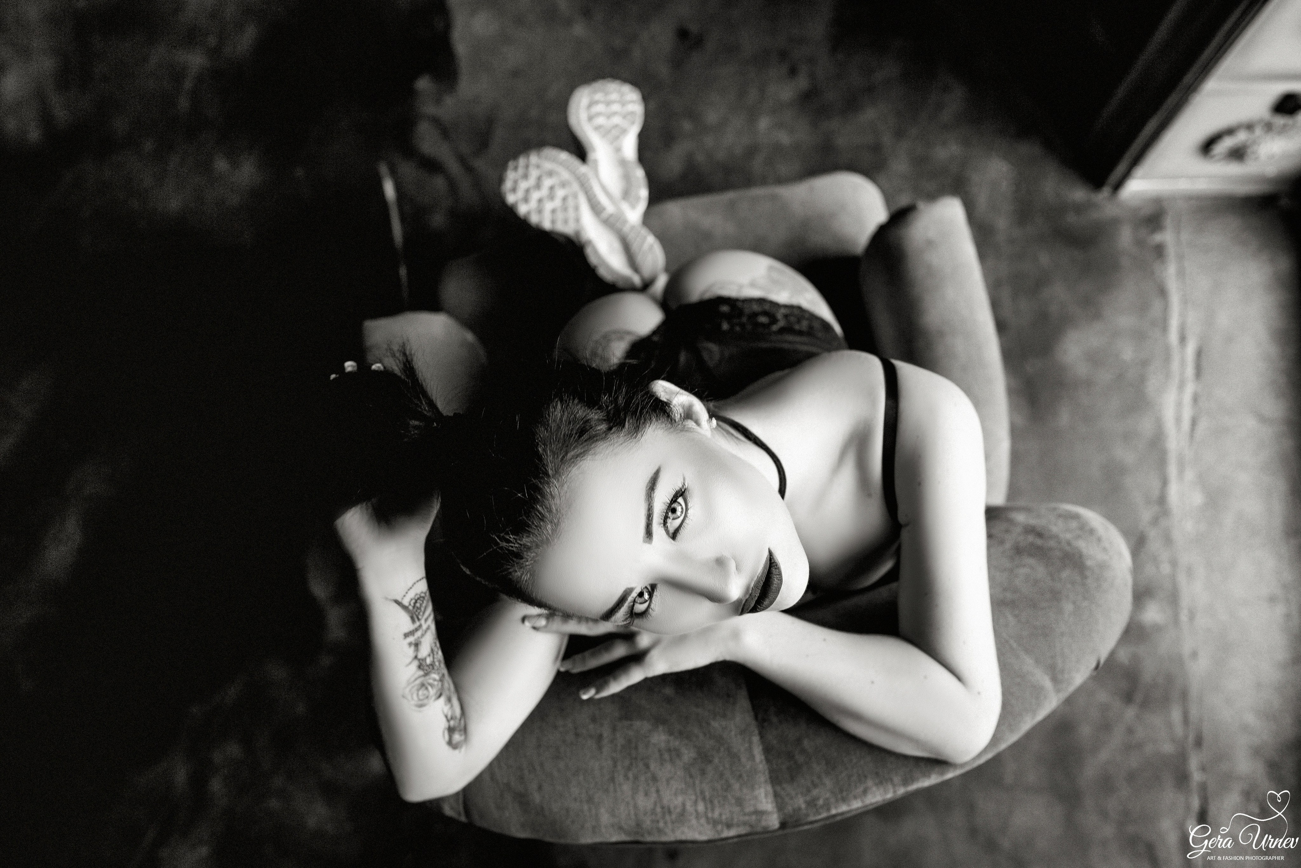 Фэшн фотограф, заказать услуги fashion фотосессии в Москве — Цены и стоимость услуг фотографа на фэшн фотосъёмку