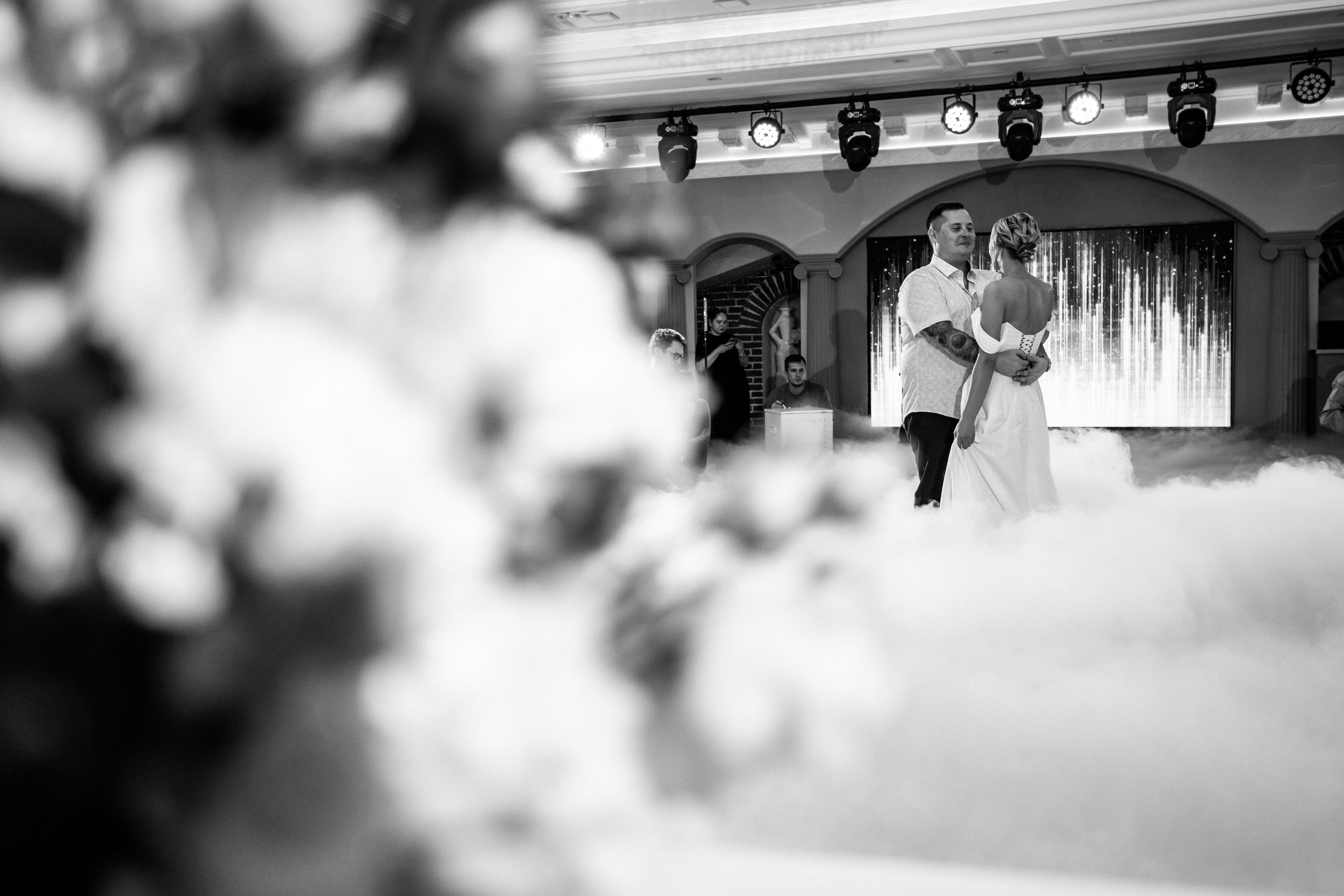 Саша & Валя. Свадебный и портретный фотограф в Омске Антон Карев