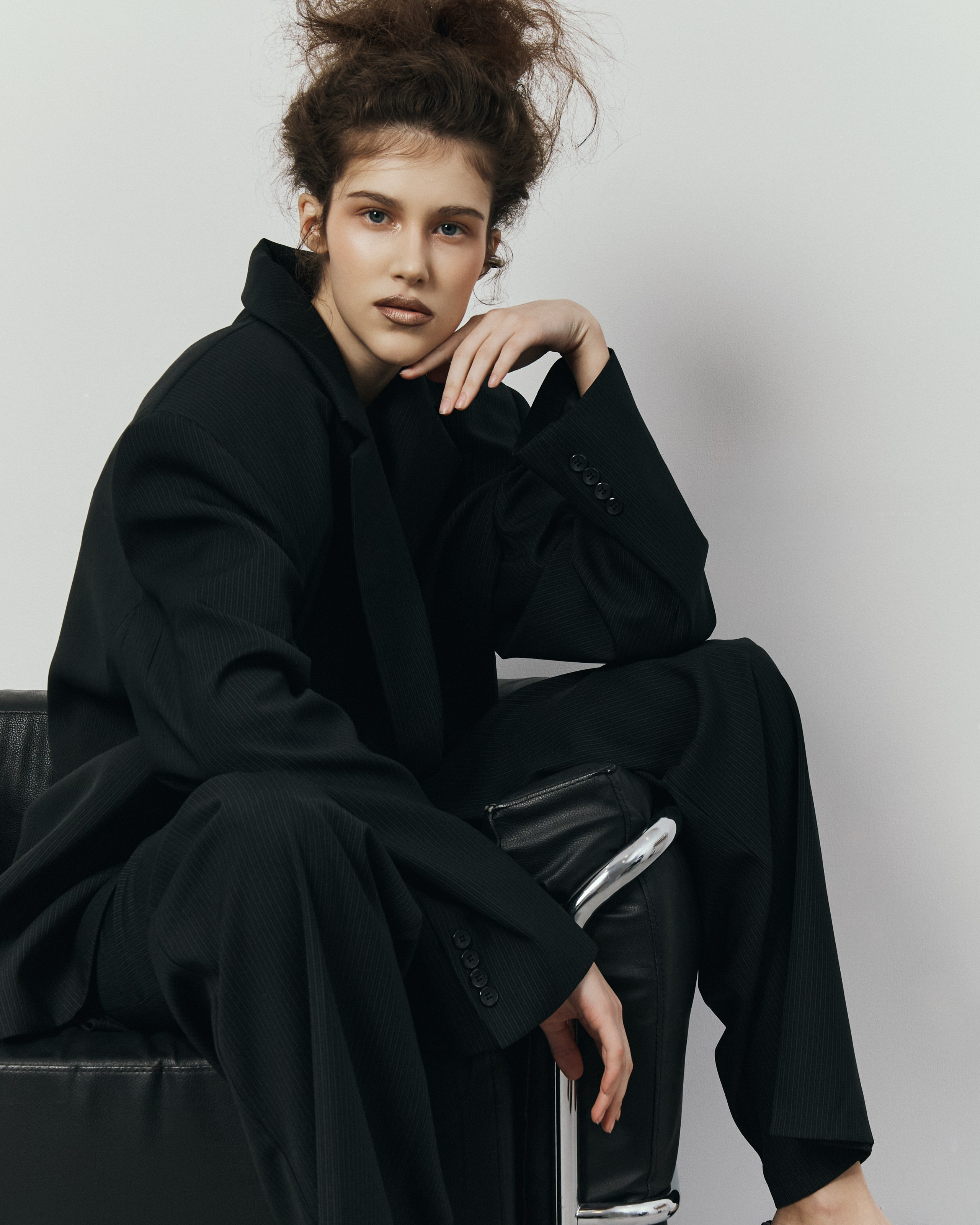 Светла. Студийный фотограф в Москве Илья Сухов