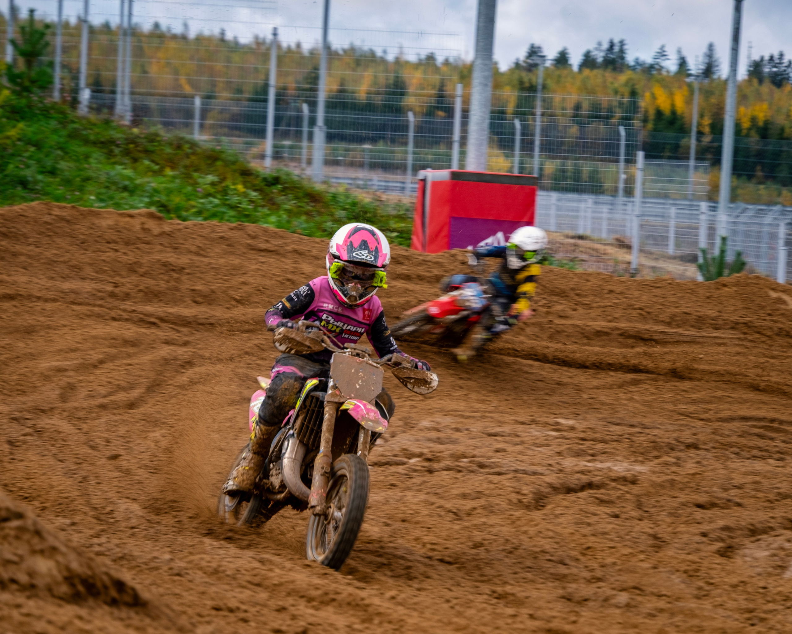 Мотокросс (Игора Драйв). Автомобильные фотографии и рисунки в Санкт-Петербурги Пашков Дмитрий