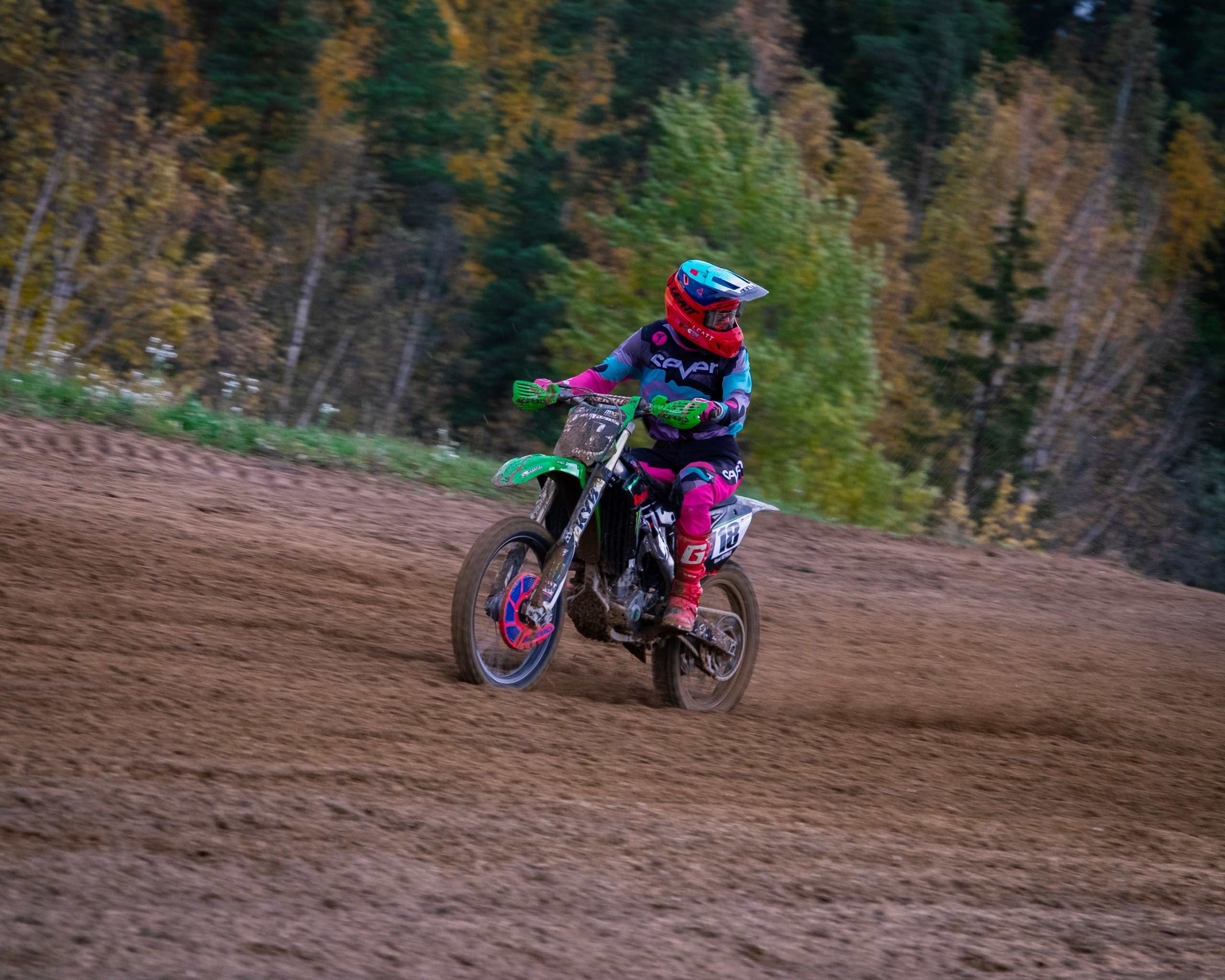 Мотокросс (Игора Драйв). Автомобильные фотографии и рисунки в Санкт-Петербурги Пашков Дмитрий