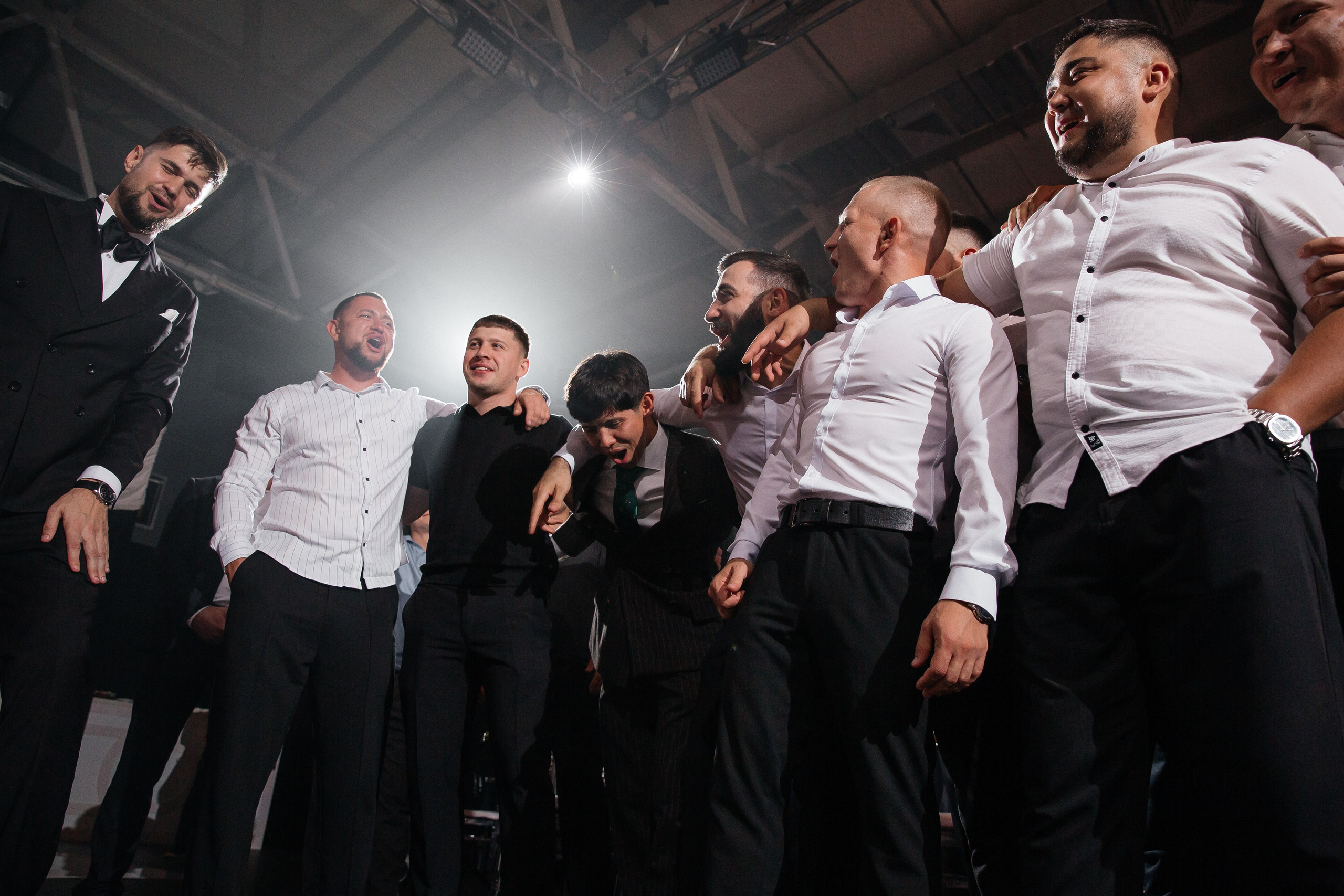 Уютная свадьба — Аскар и Катя на Марсовом поле. Свадебный фотограф в Оренбурге Илья Володьков