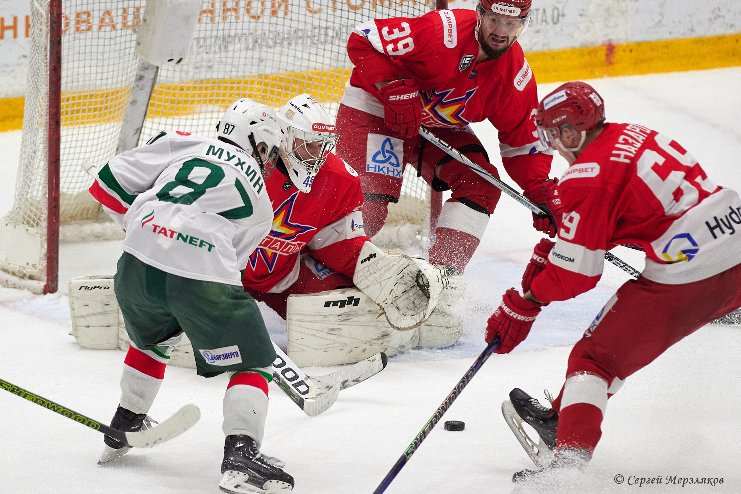 Хоккей. OLIMPBET Чемпионат России — ВХЛ Ижсталь — Барс. Спортивный репортажный фотограф в Ижевске Сергей Мерзляков