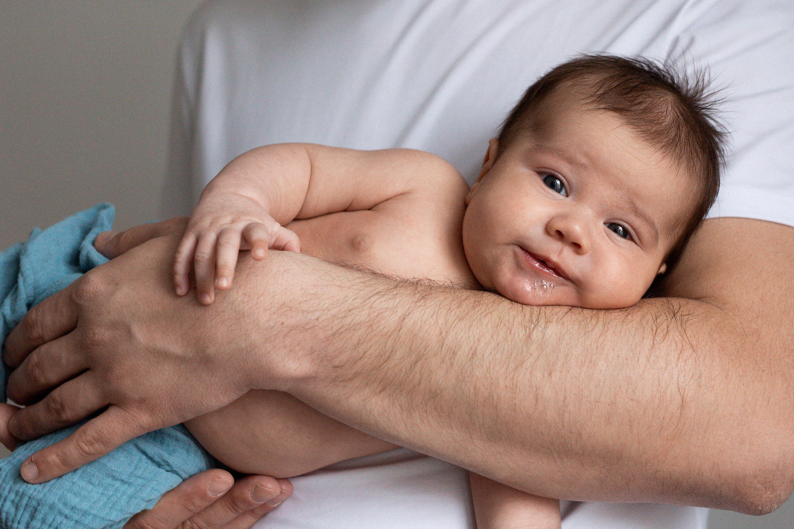 Оля, Андрей, Даня и Паша, домашняя фотосессия с грудничком. Семейный фотограф в Москве Марина Петра