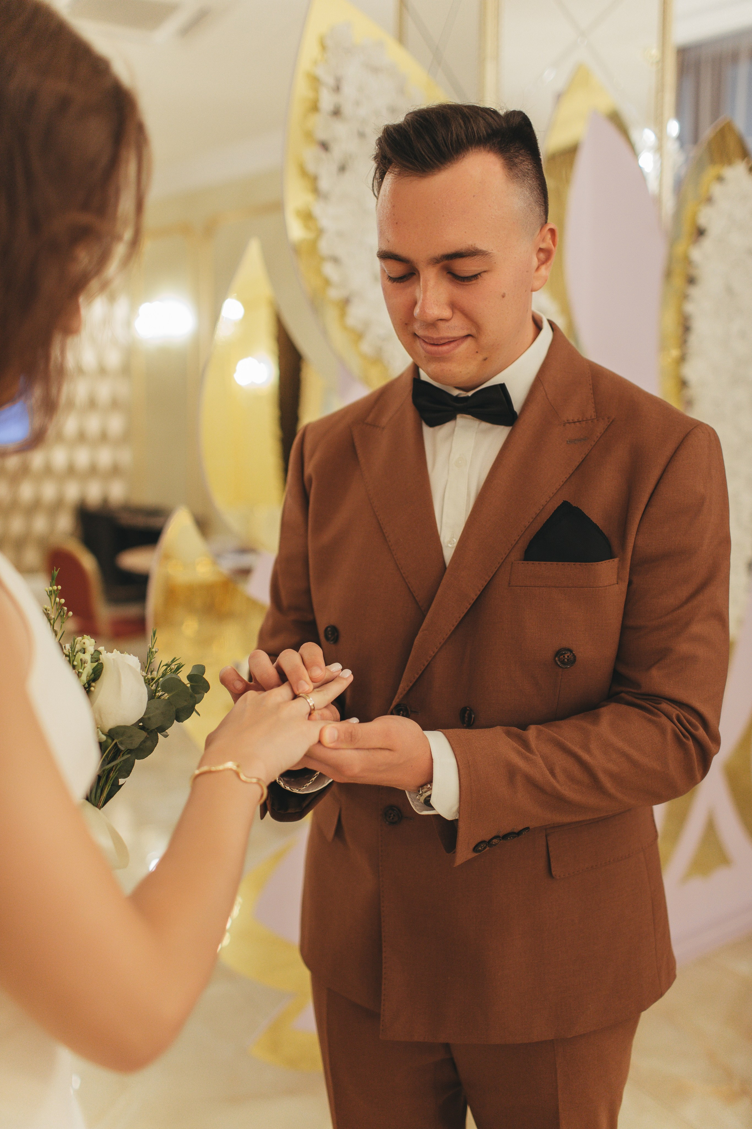 Настя & Костя. Роспись и прогулка. Семейный фотограф в Москве