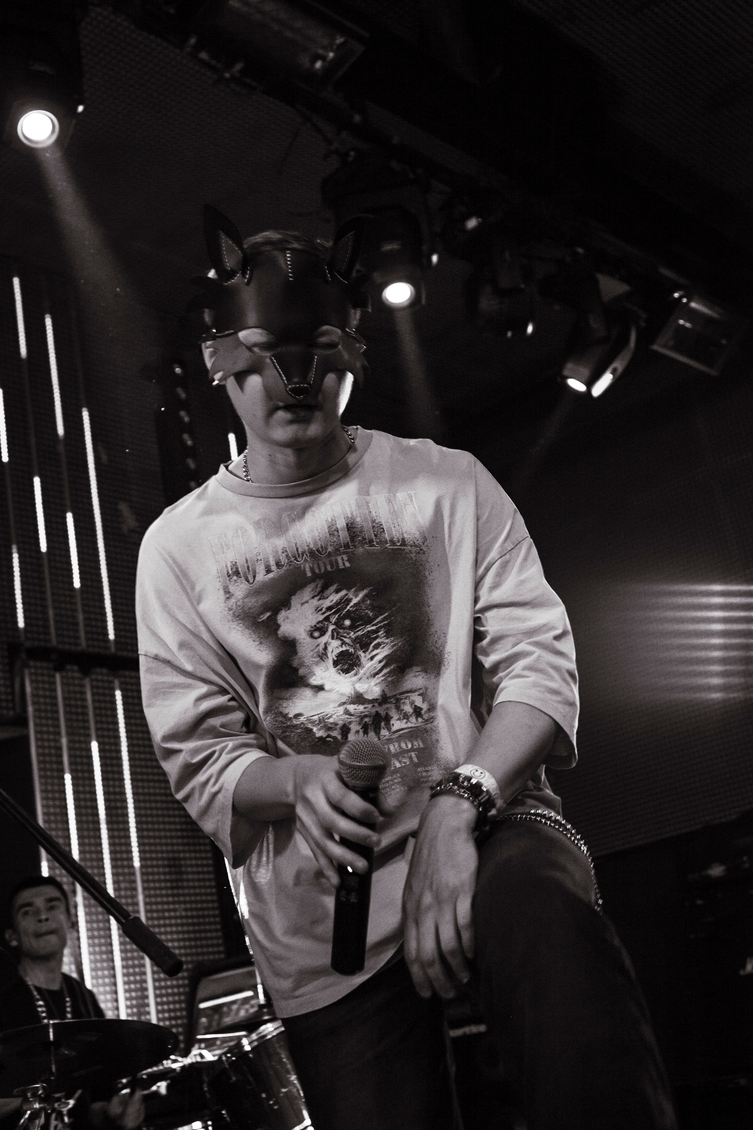 Рок-концерт. Reborn.19.09.25. Профессиональное фото в Казани: от идеи до результата. Фотограф Яна Мур