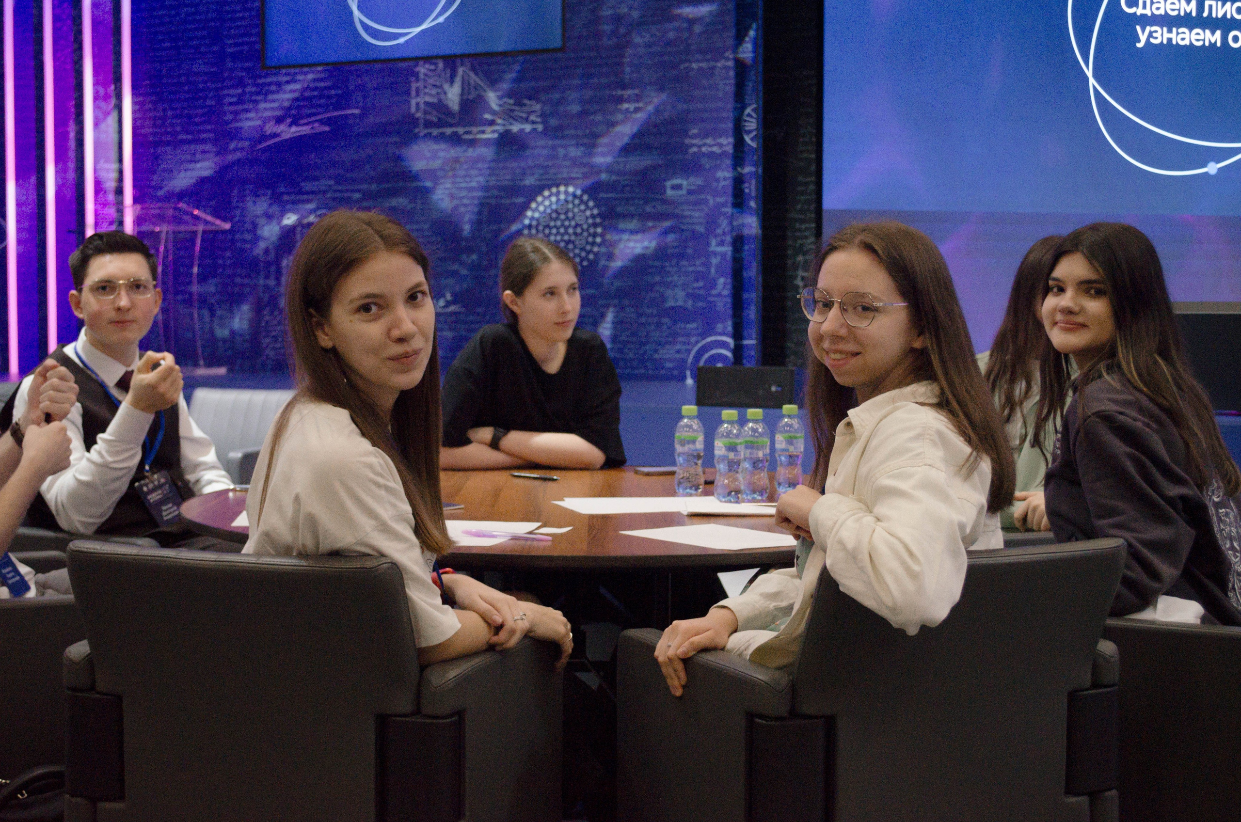 Неделя атома. Открытие. Фотограф Валерия Пэун