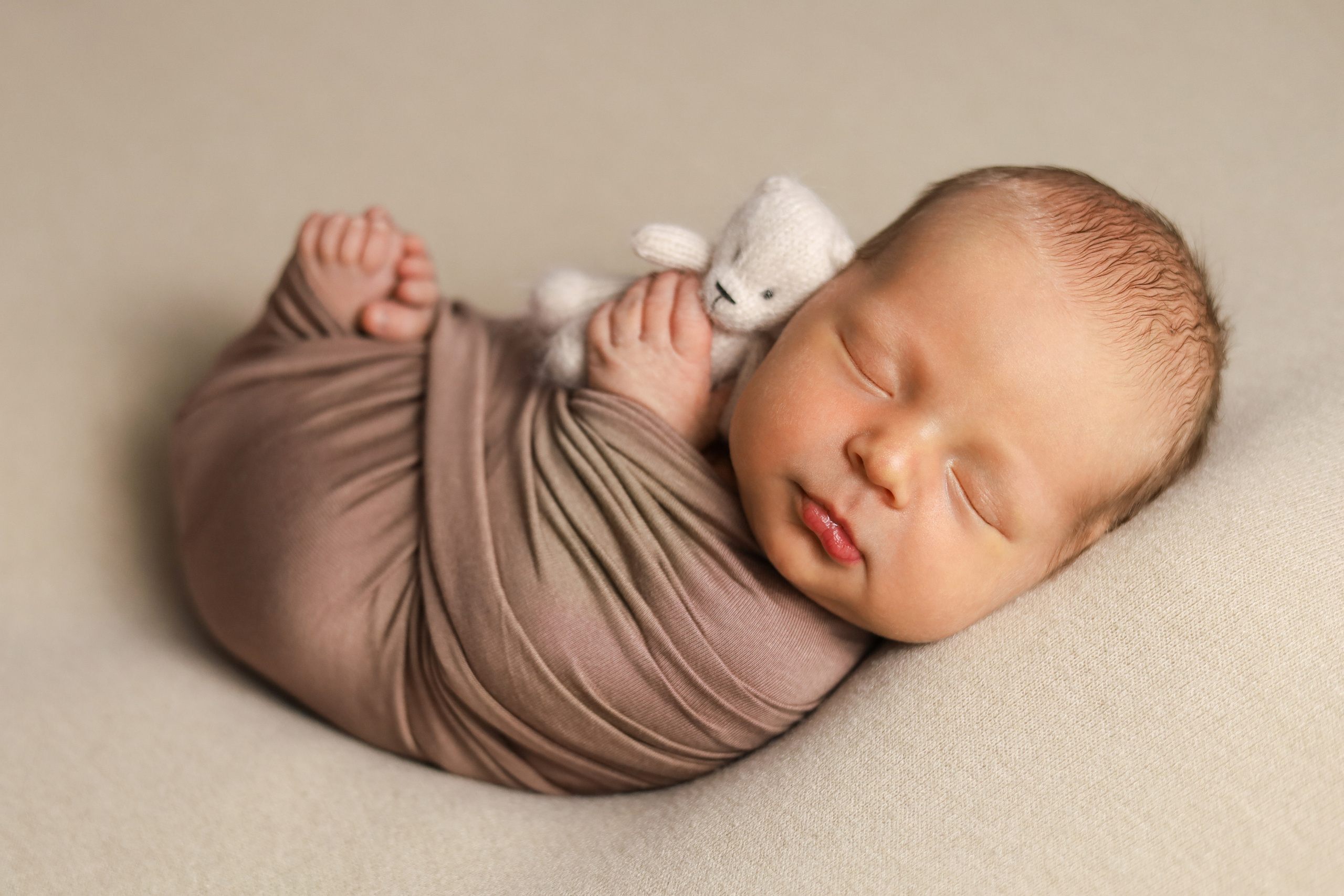 Новорожденные. Фотограф новорожденных Новосибирск