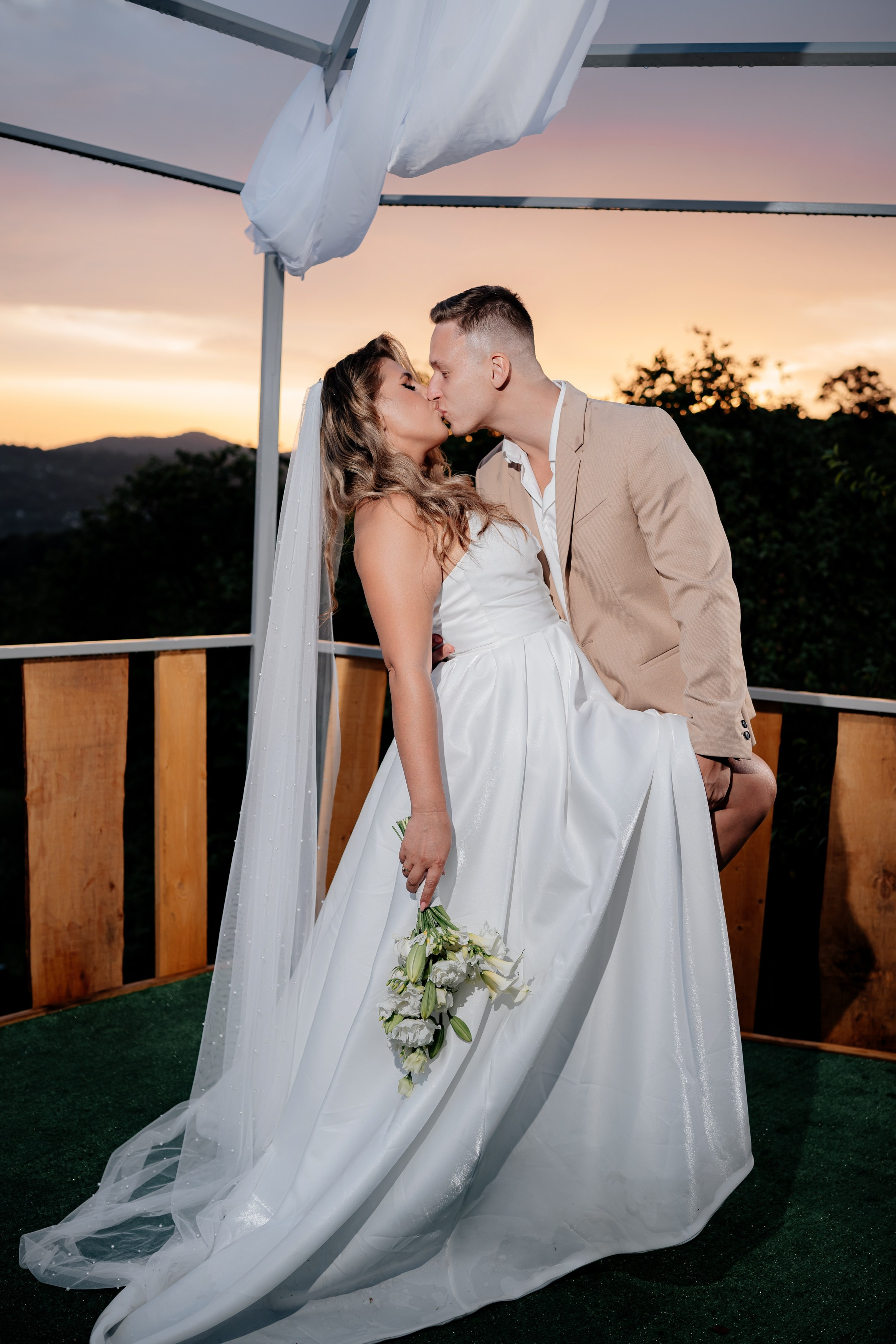 Летняя свадьба. Свадебный и семейный фотограф в Сочи Никита Пищов