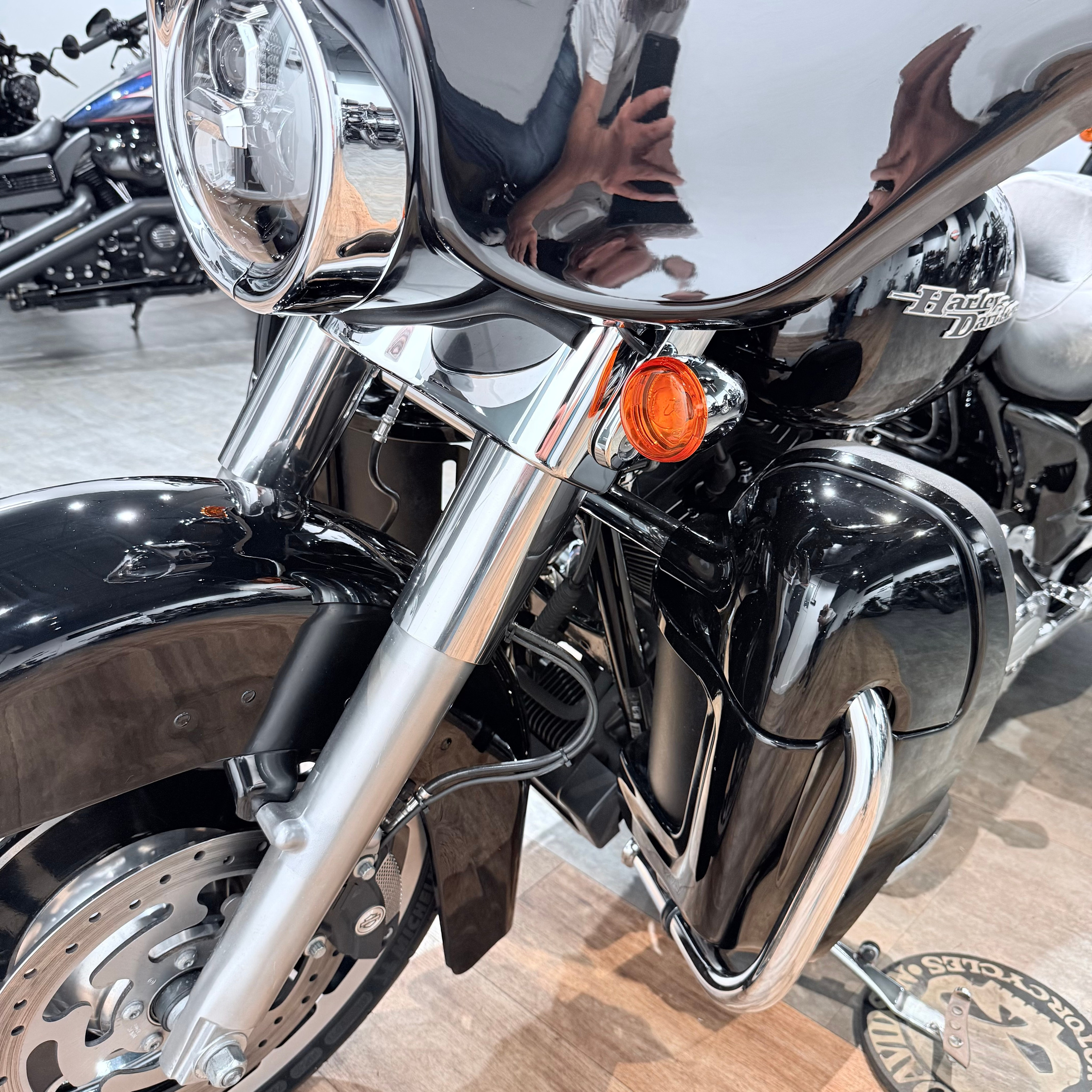 2012 Street Glide 103 АВS Vivid Вlаck. Hello Davidson, Москва. Только хорошие мотоциклы…