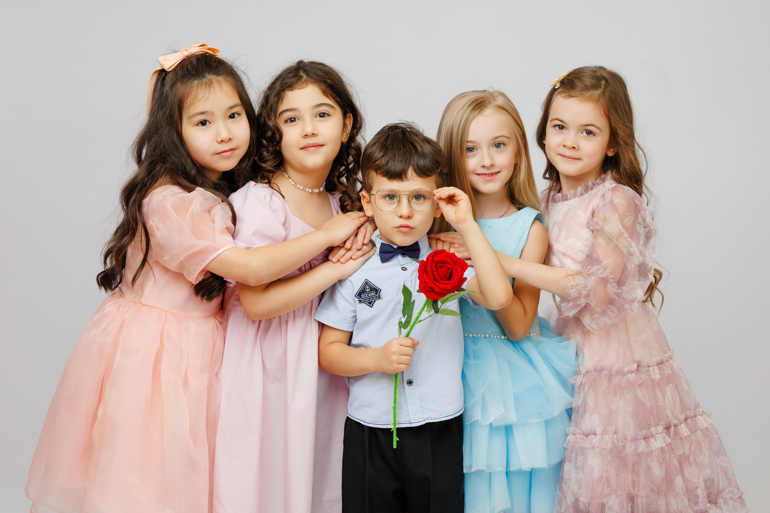 ПОРТРЕТЫ. Выпускные альбомы в Москве FOTOVMESTE