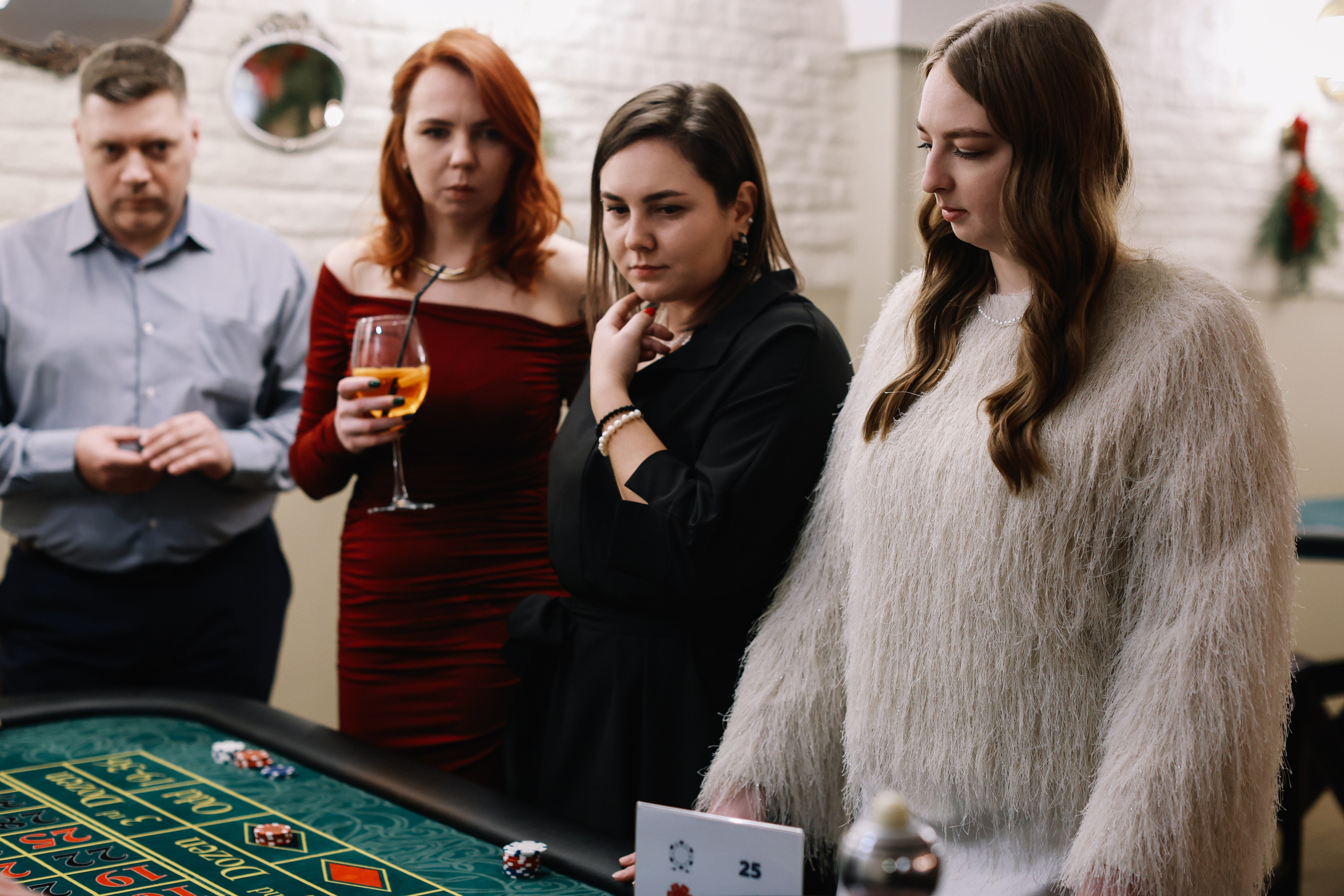 Экспресс Офис, новогодний корпоратив в ресторане Респект, г. Тула. Фотограф в Туле — Борисов Николай