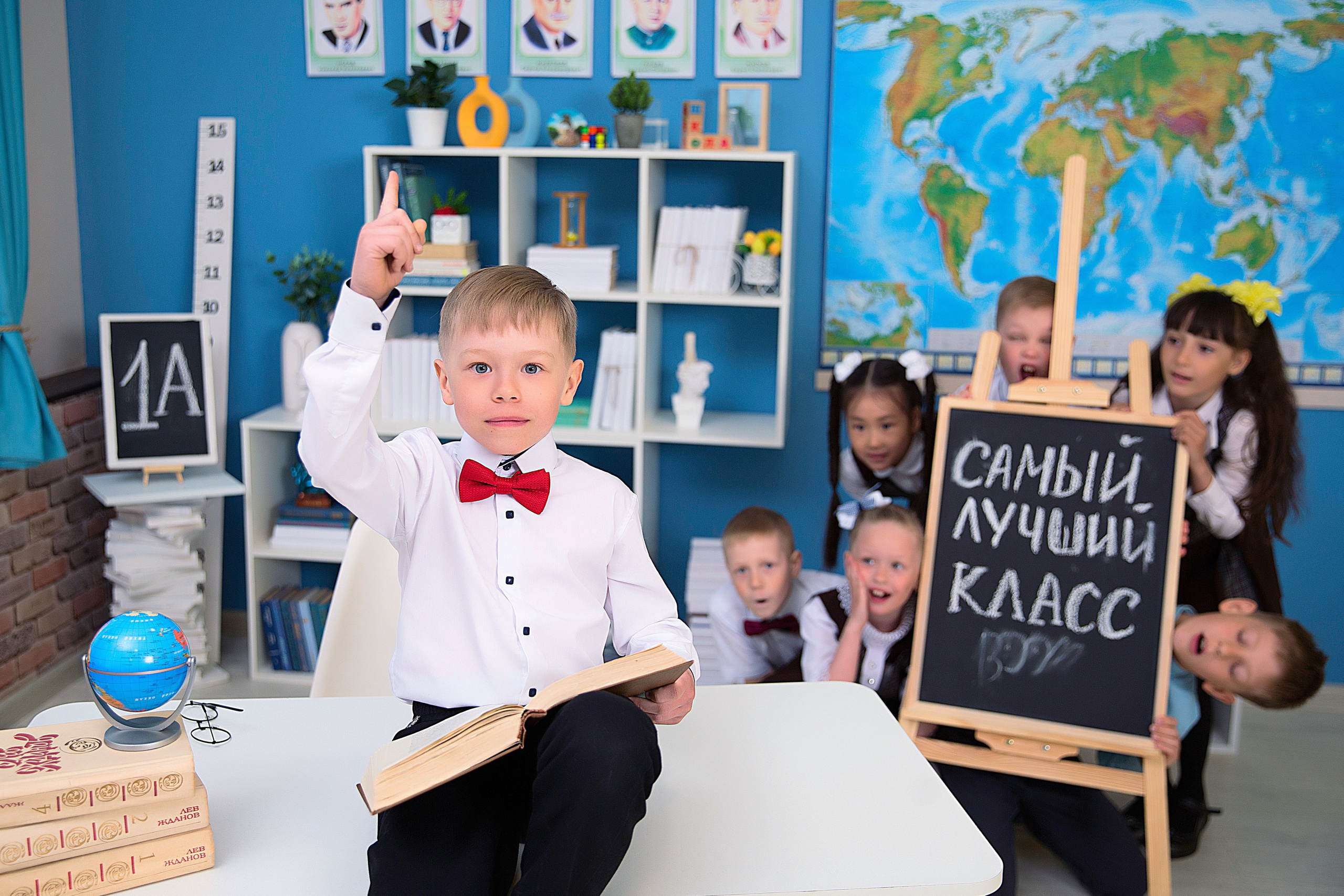 Выпускные фотосессии. Детский школьный фотограф в Кемерово Зиновьева Екатерина