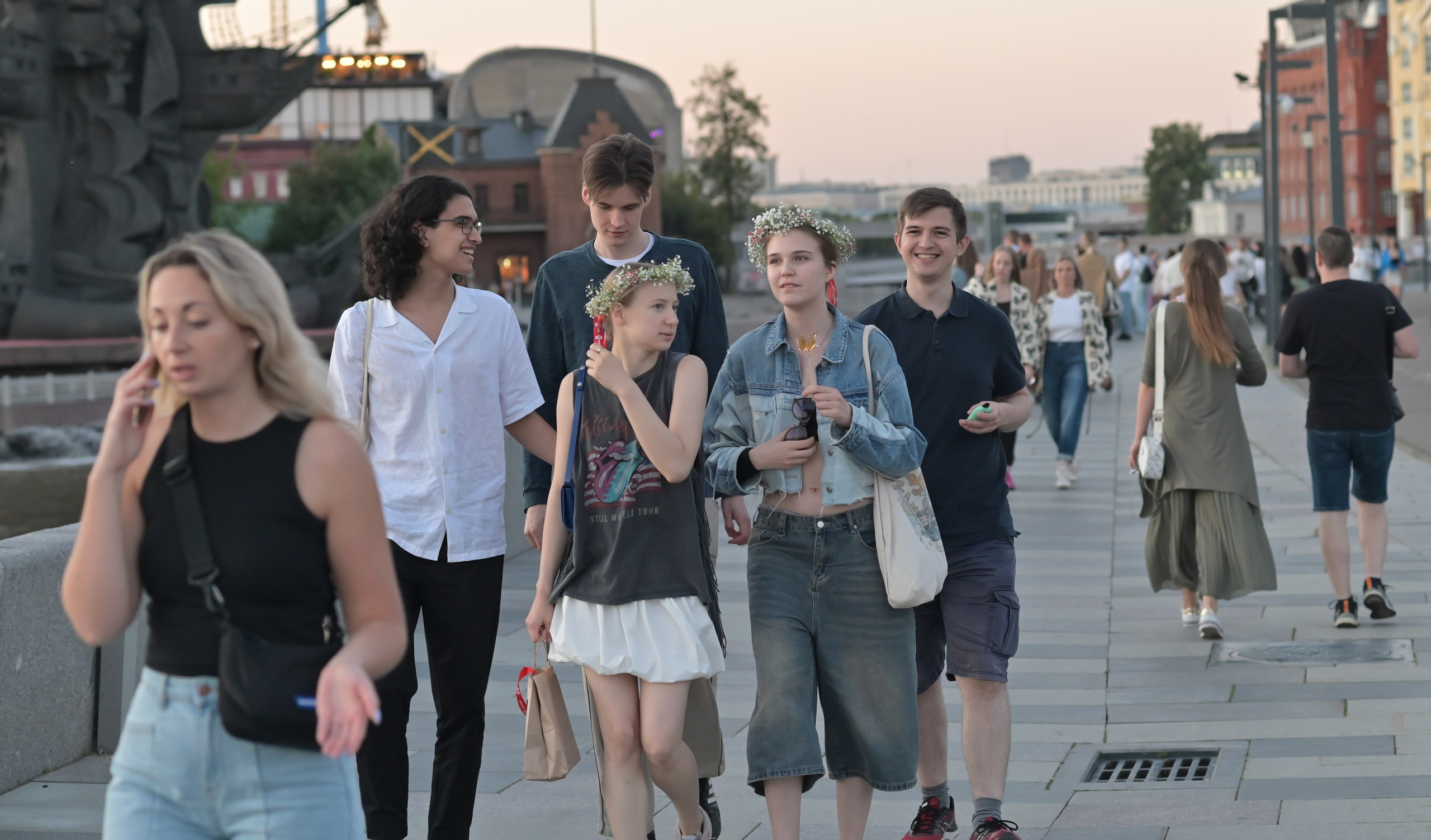 20240706 Киевская, Музеон, Библиотека. Дмитрий Ремизов. Фотография, как хобби