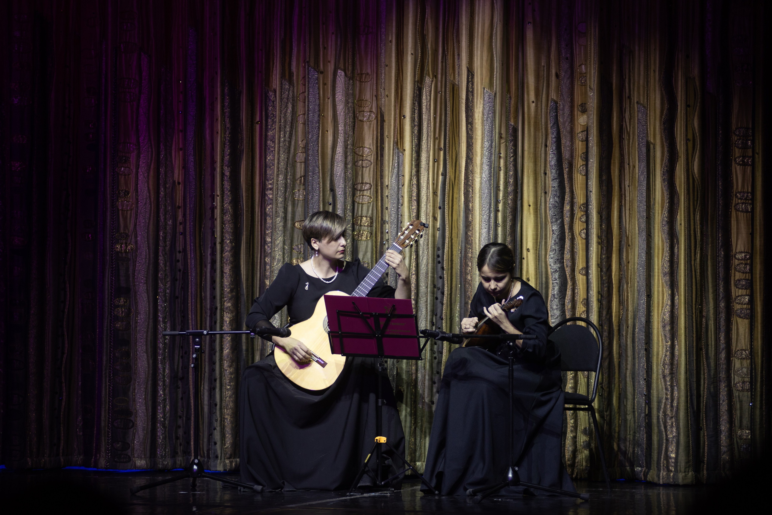 Отчетный концерт ДШИ «Гармония» «Зимняя гармония». Фотограф новорожденных, семейный детский в Тюмени Татьяна Морозова