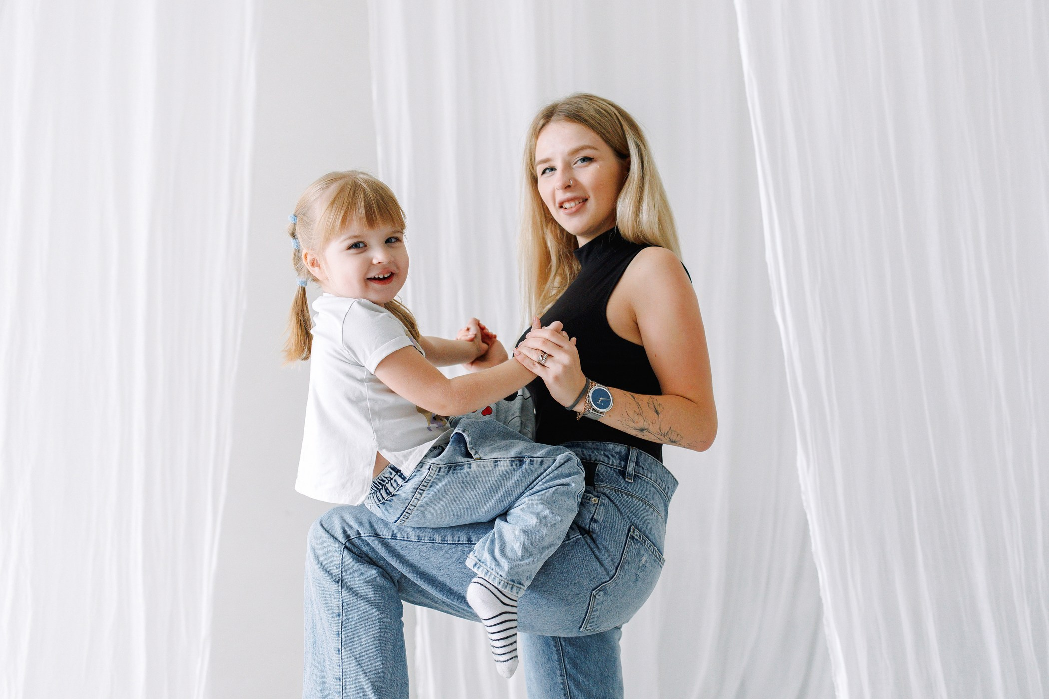 Алексей, Юля и Василиса. Семейный, репортажный, свадебный фотограф в Краснодаре Артур Александрин